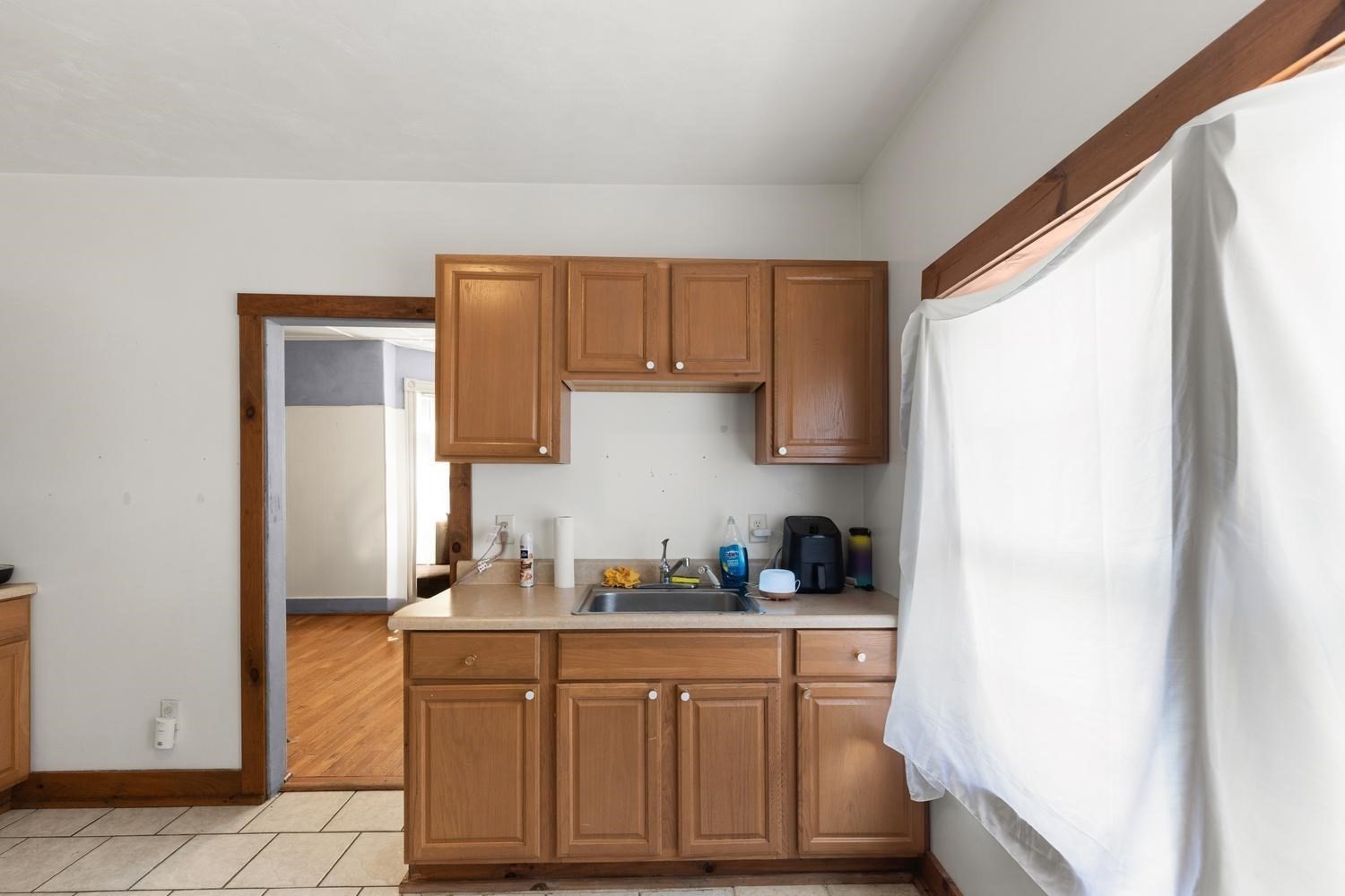 150 Maplewood Avenue Property Photo 10