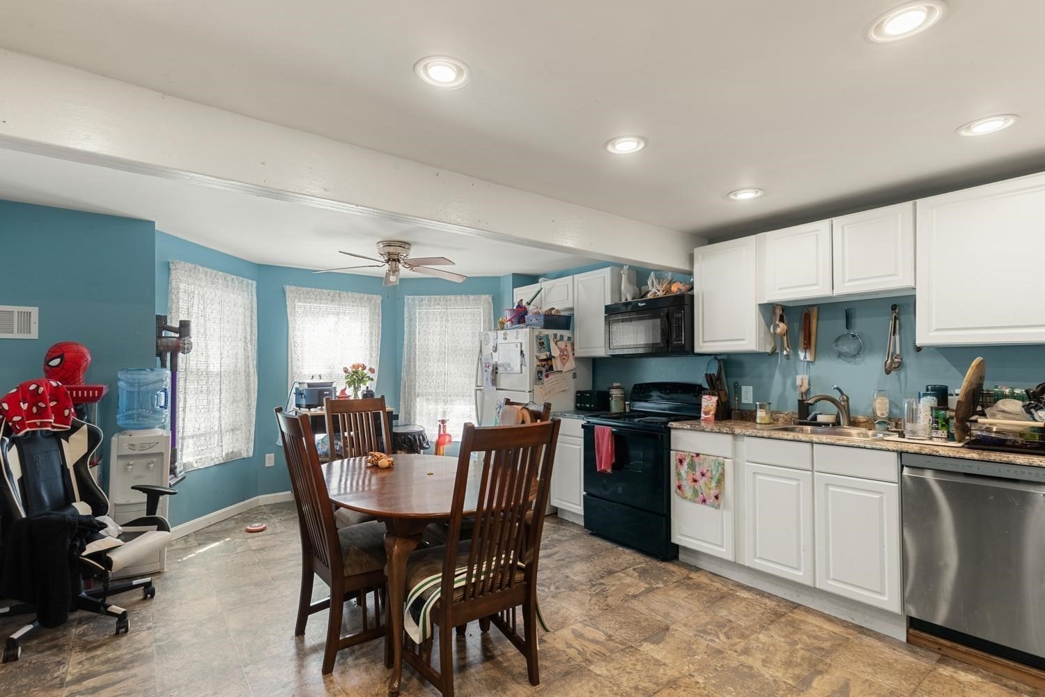 150 Maplewood Avenue Property Photo 17