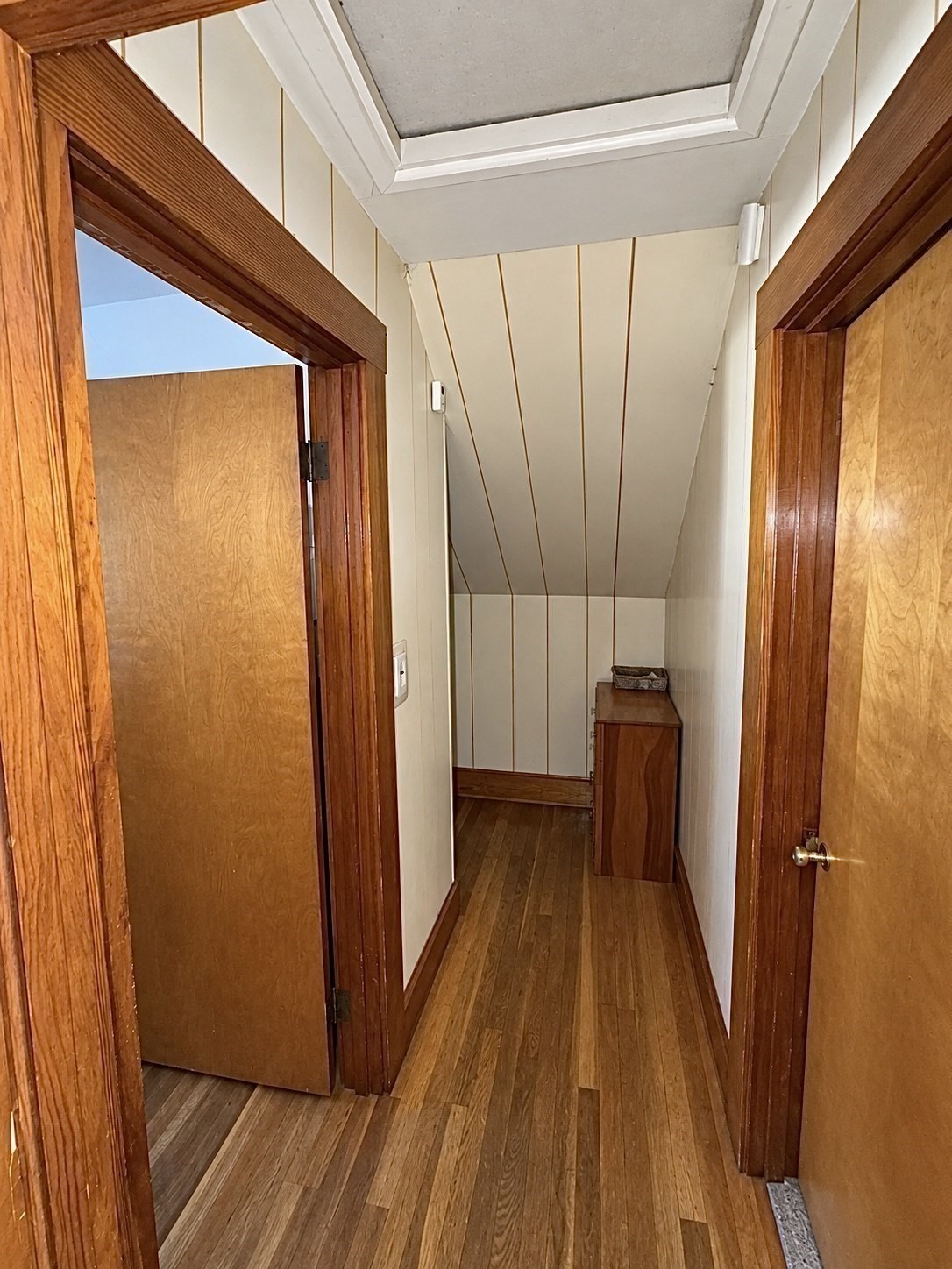5 Dow Pl Property Photo 9