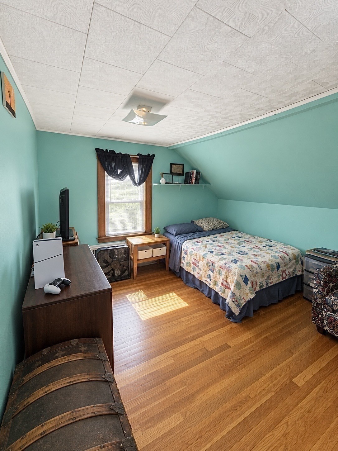 5 Dow Pl Property Photo 12