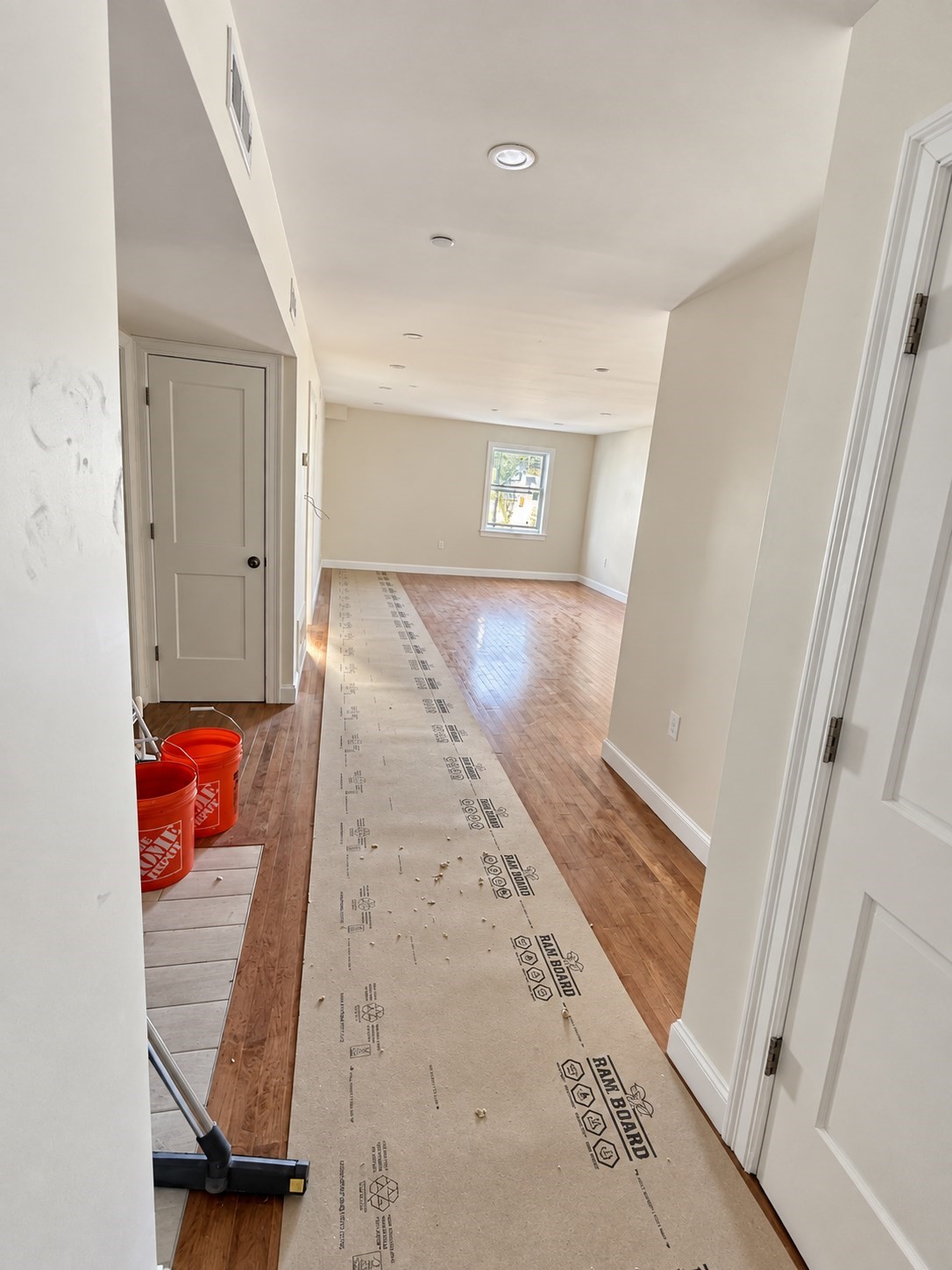 926 Broadway # 7 Property Photo 2