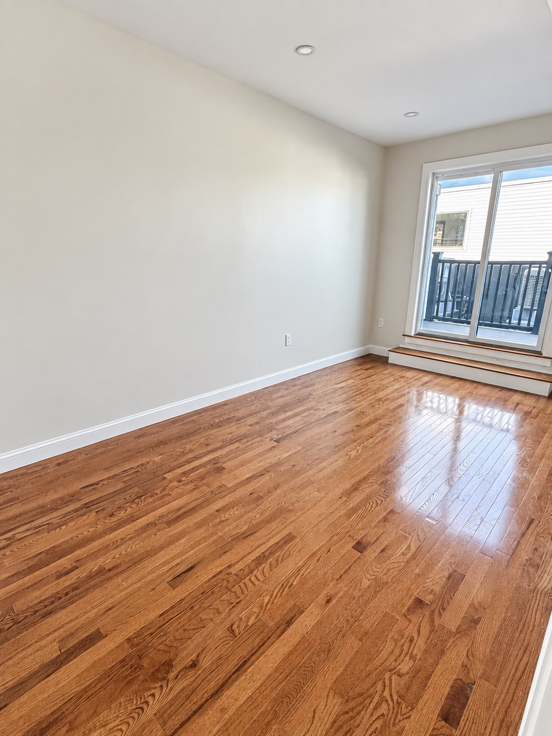 926 Broadway # 10 Property Photo 3