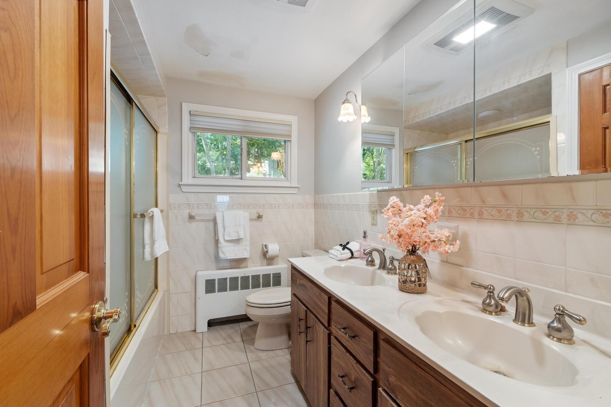 1 Standish Road Property Photo 24