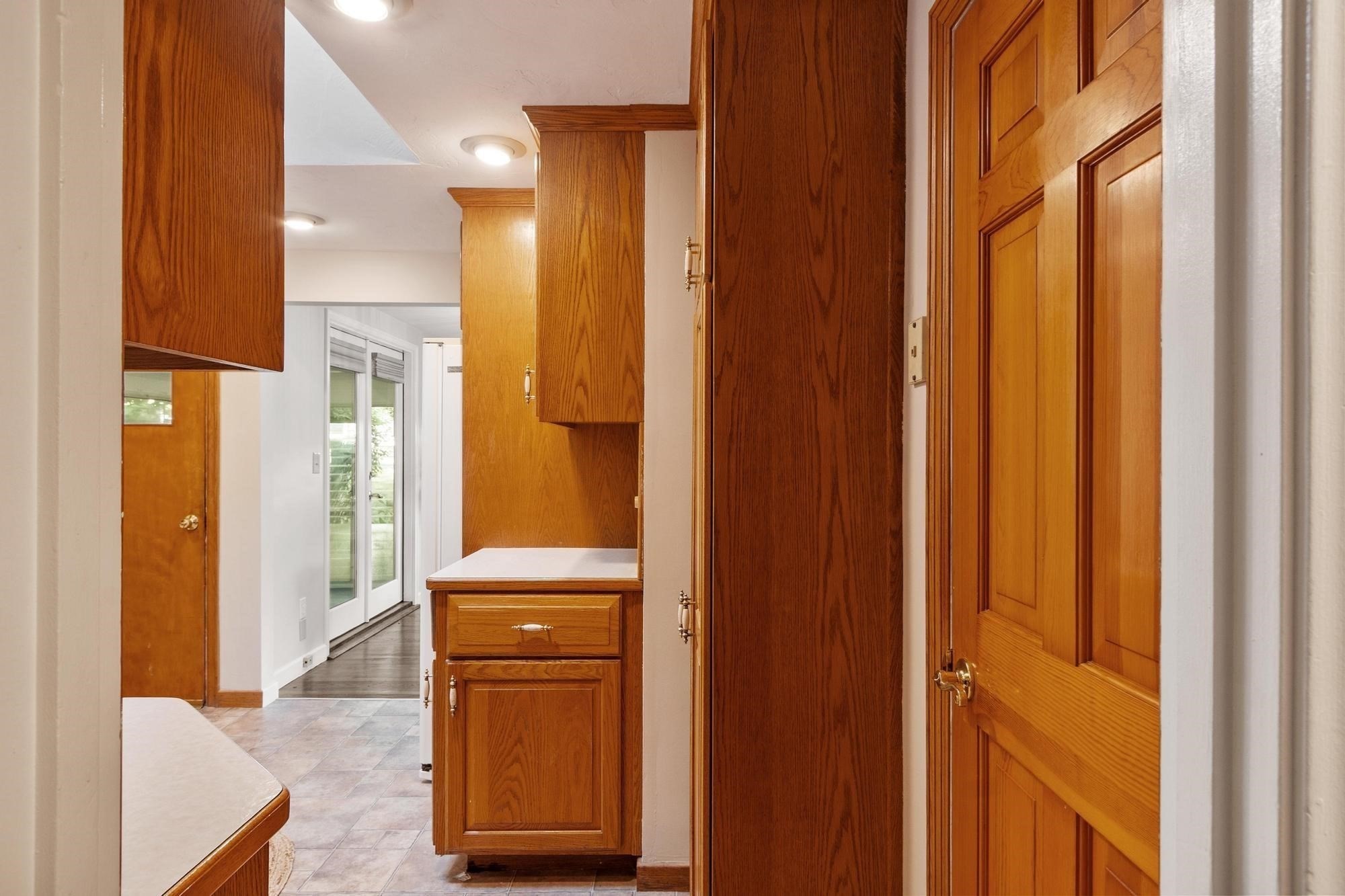 1 Standish Road Property Photo 42