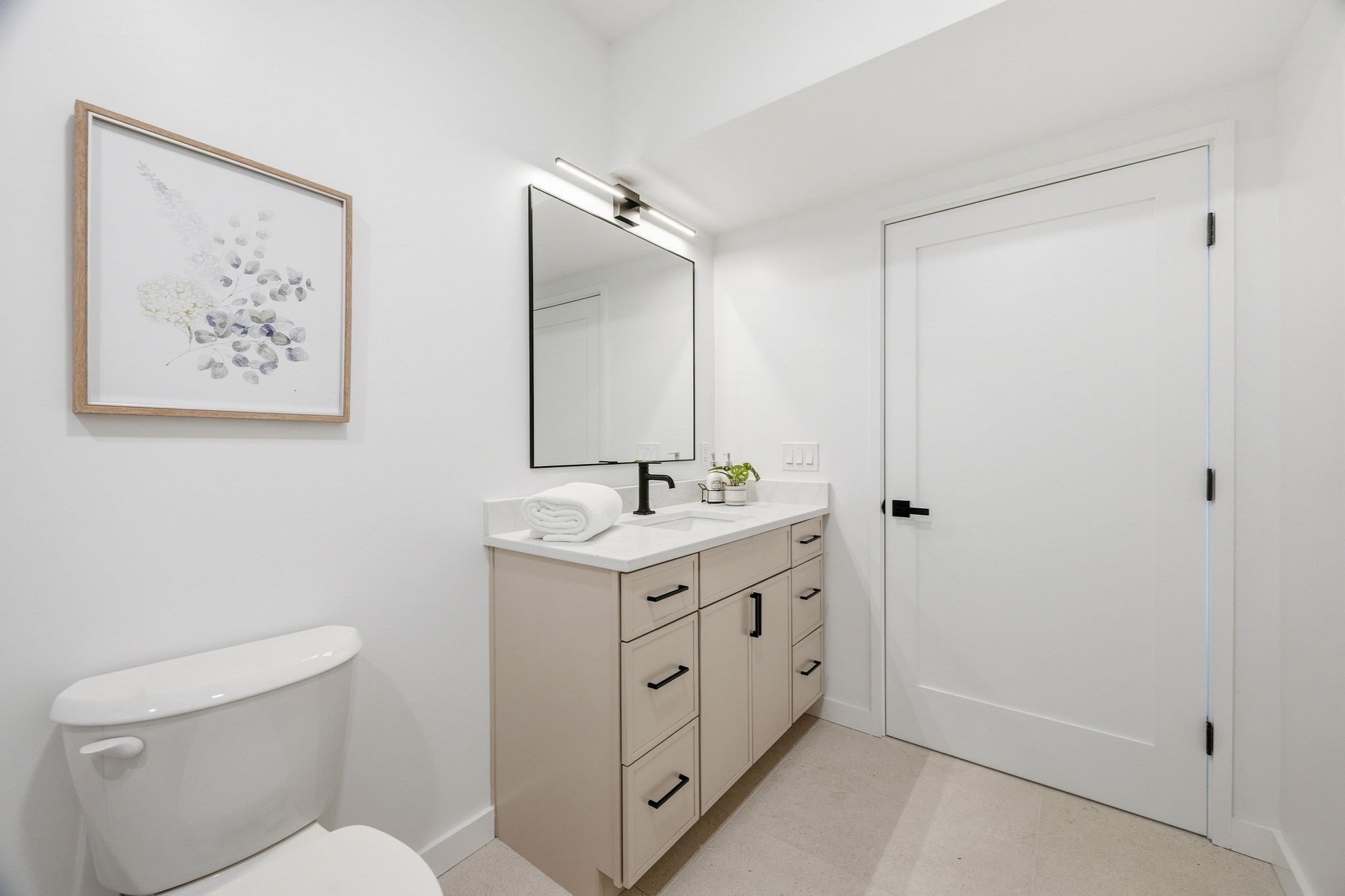 374 Athens Street # 3 Property Photo 6