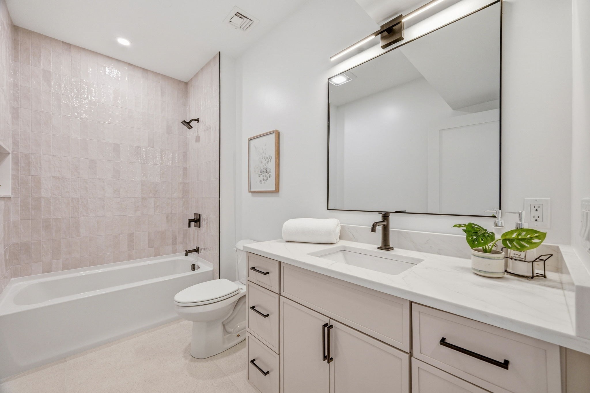 374 Athens Street # 3 Property Photo 6