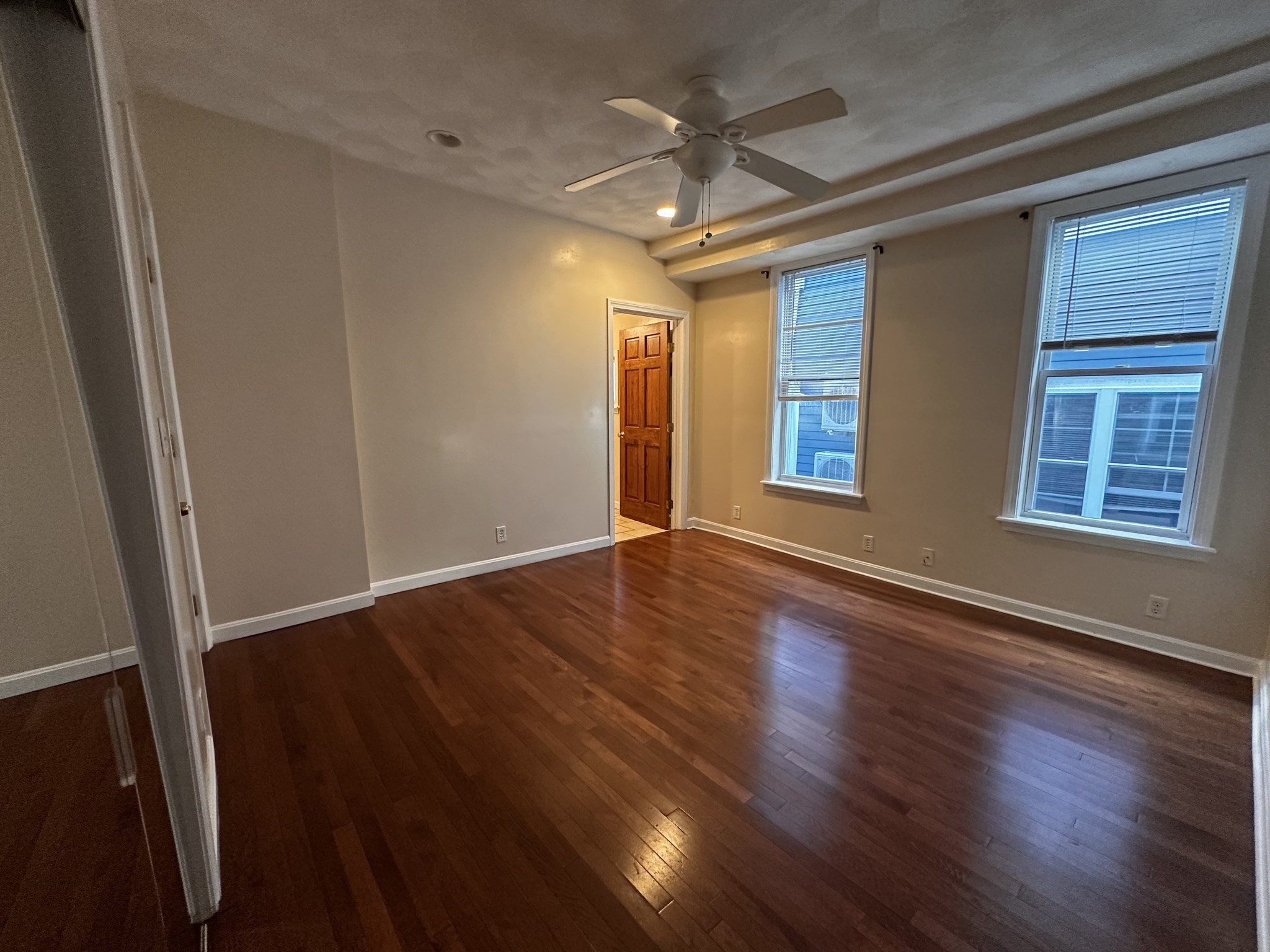 176 Elm # 2 Property Photo 6