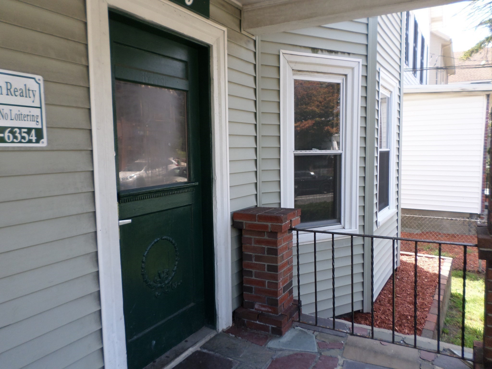 689 Broadway Property Photo 11