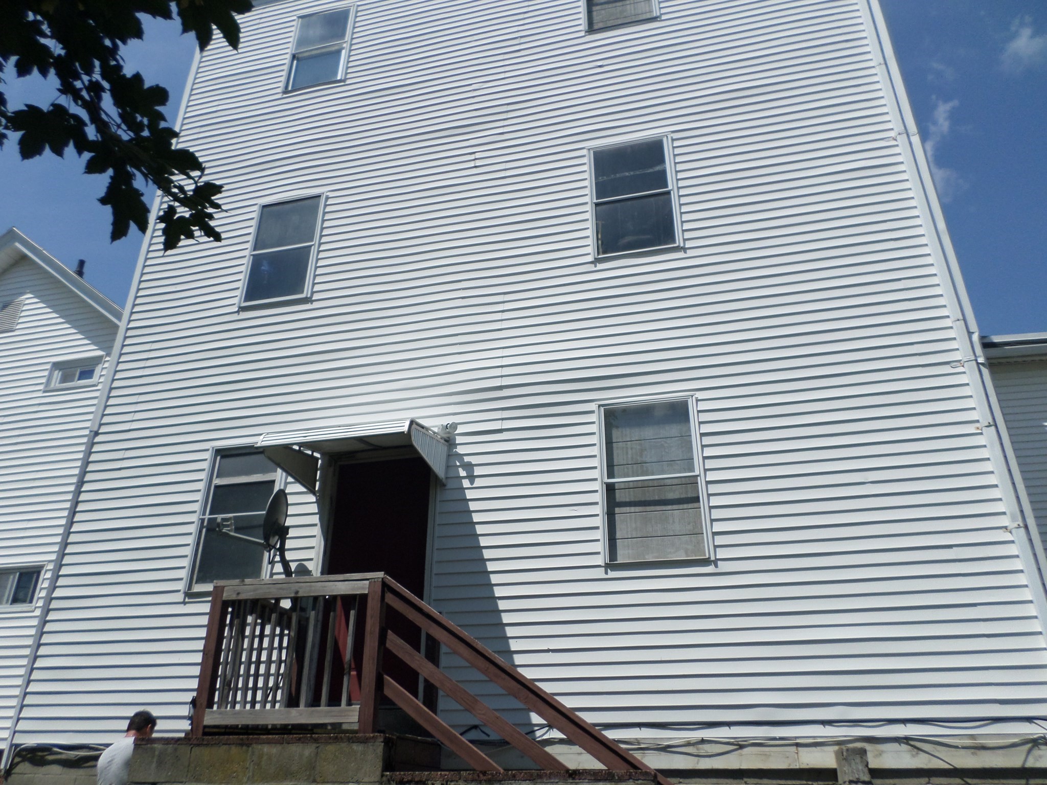 689 Broadway Property Photo 12