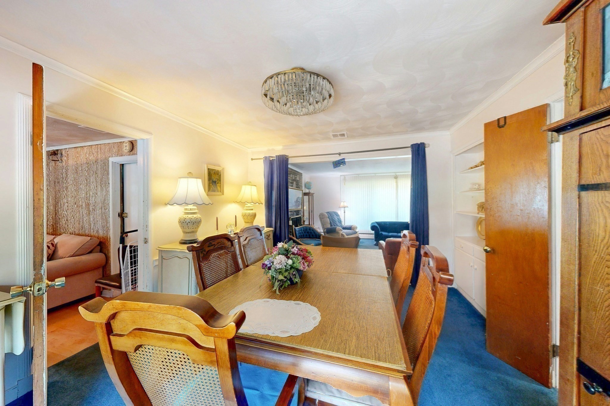 17 Hallen Ave Property Photo 8