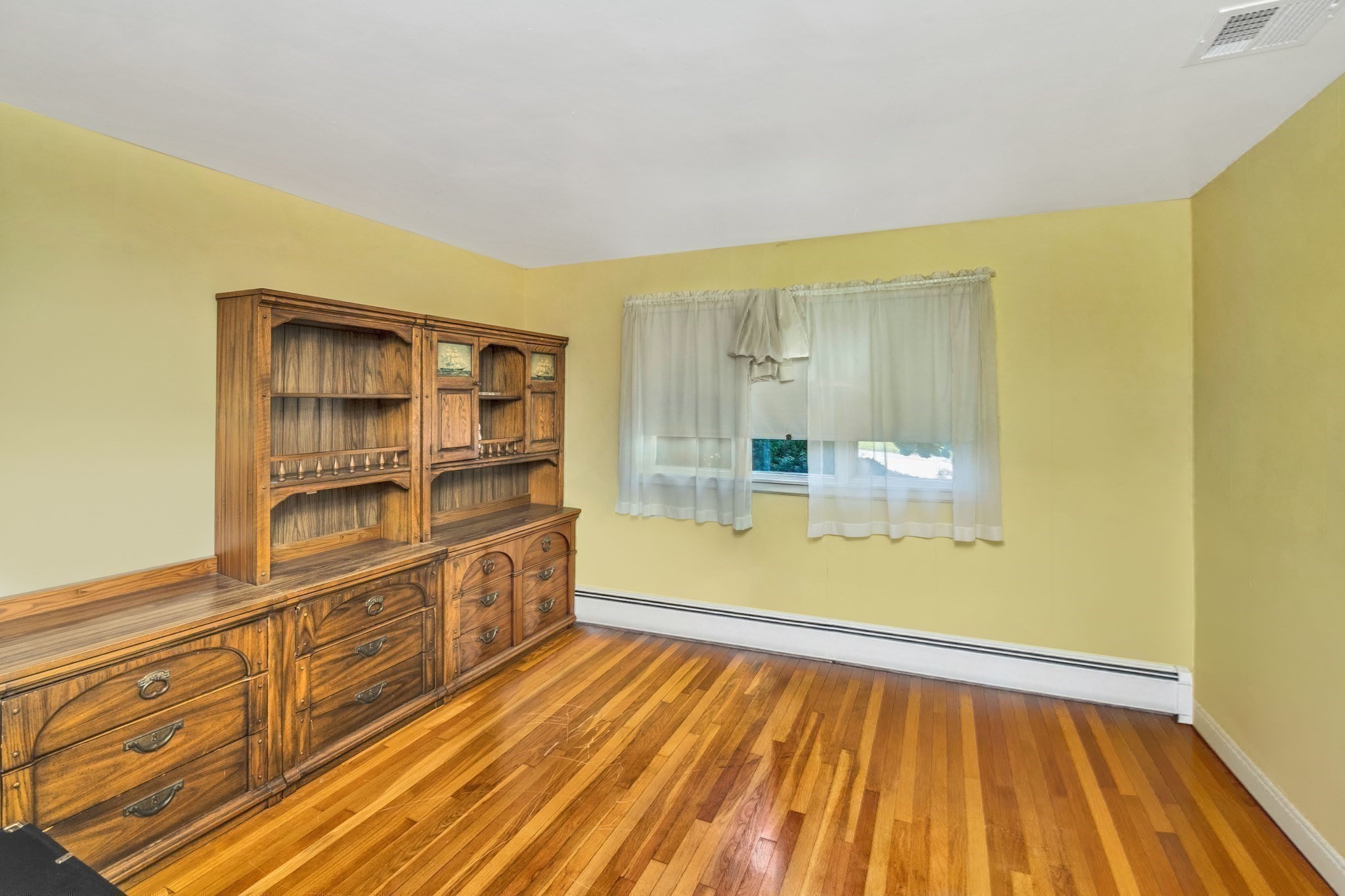 17 Hallen Ave Property Photo 14