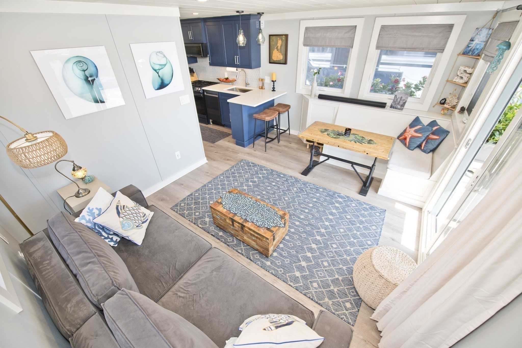1 Pier 8 # B14 Property Photo 14