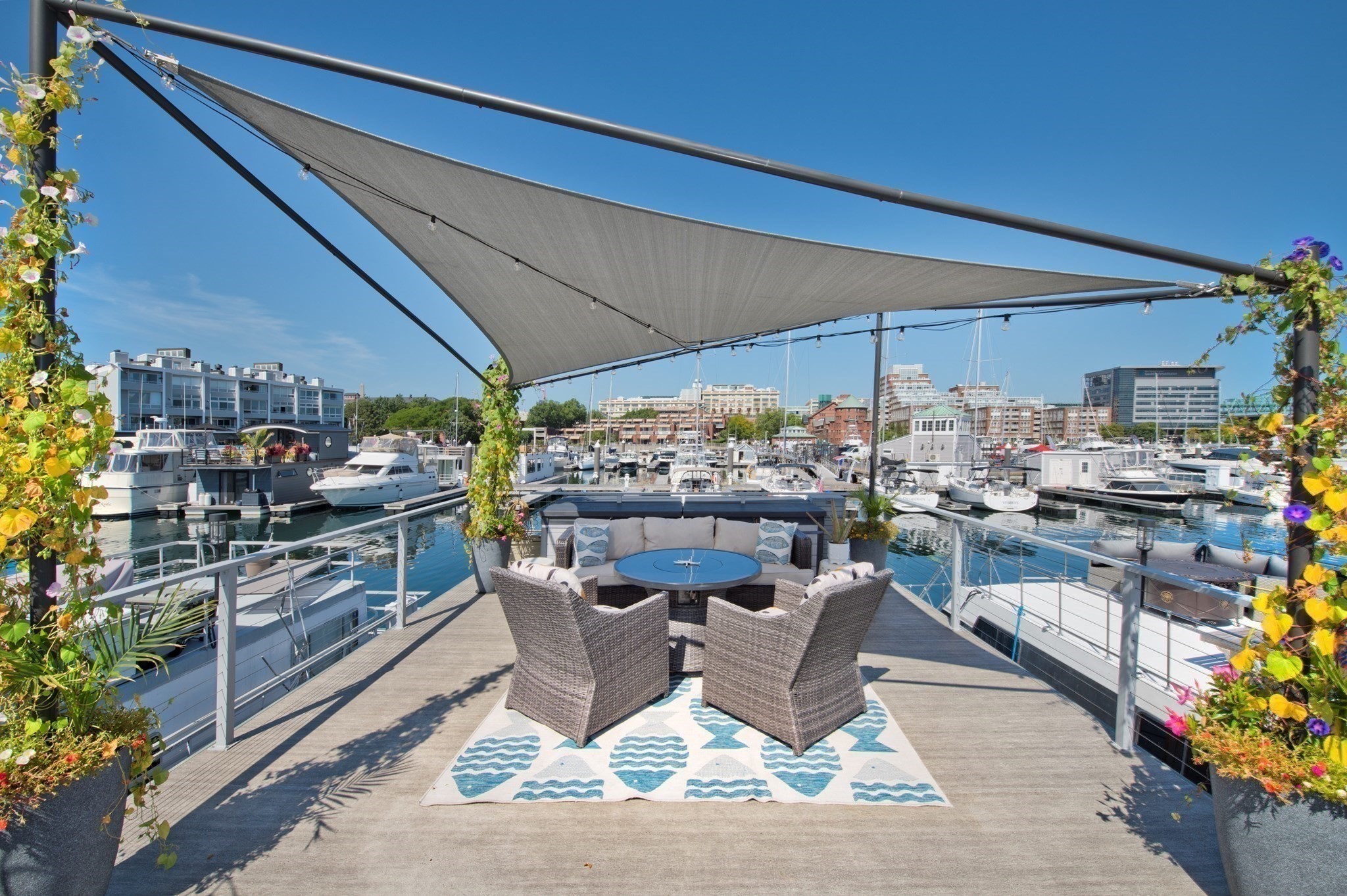 1 Pier 8 # B14 Property Photo 36