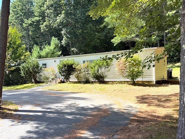 334 Wheelwright Rd Property Photo 3