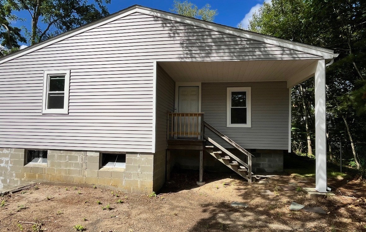 83 Cypress St Property Photo 1