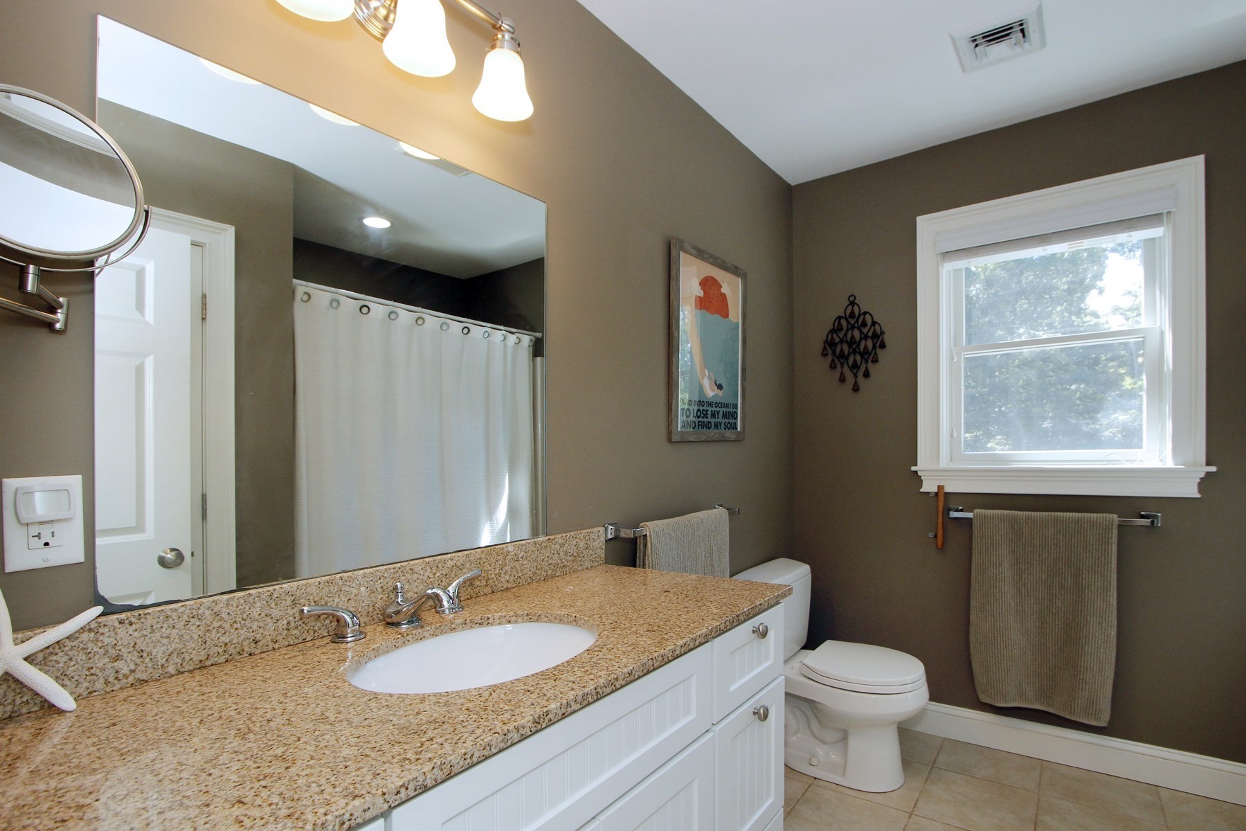 15 Bradford Ln Property Photo 23