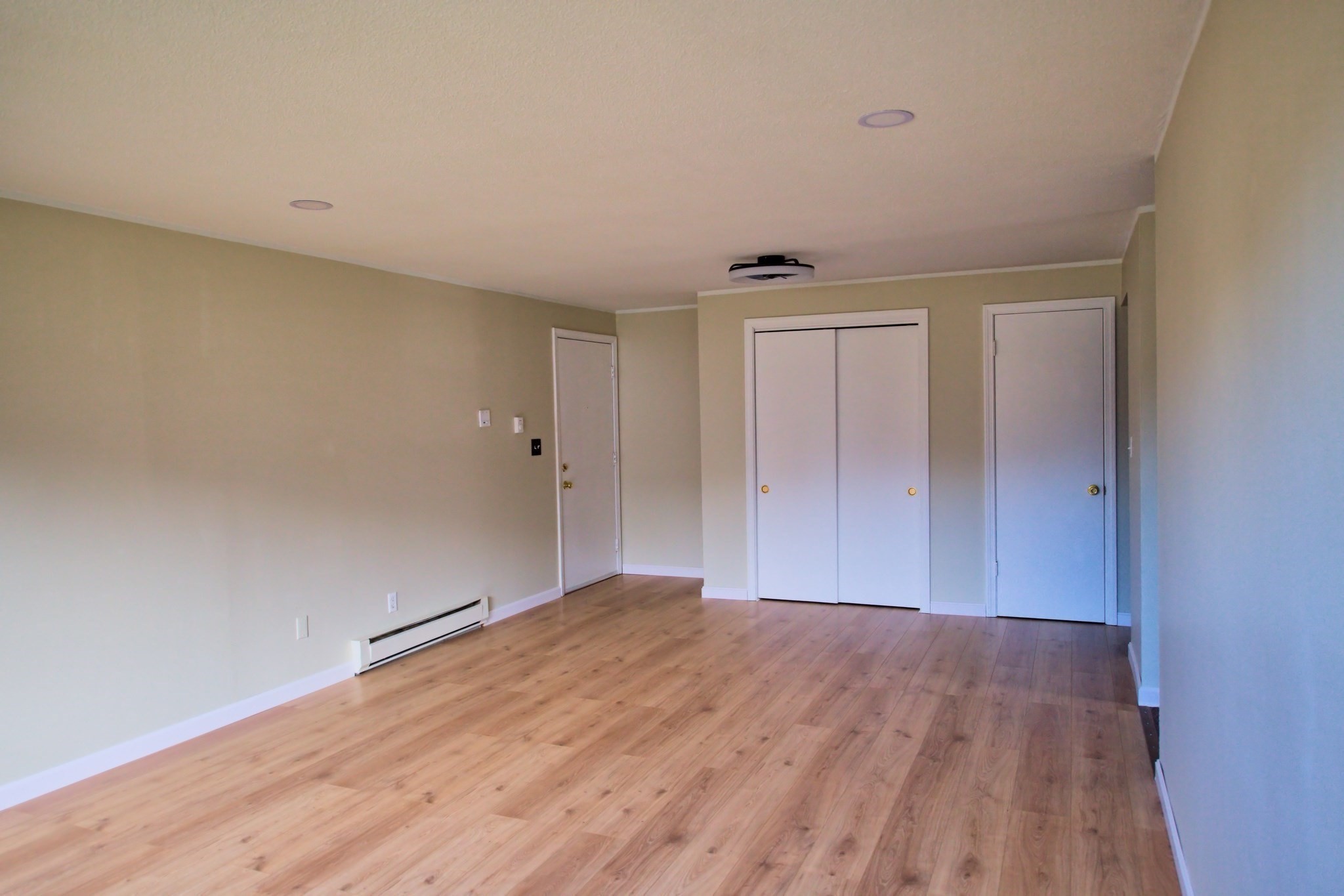 180 Main Street # 29 Property Photo 4