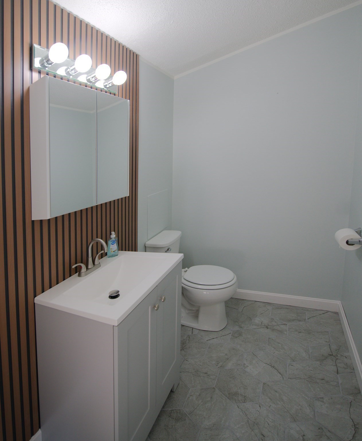 180 Main Street # 29 Property Photo 15