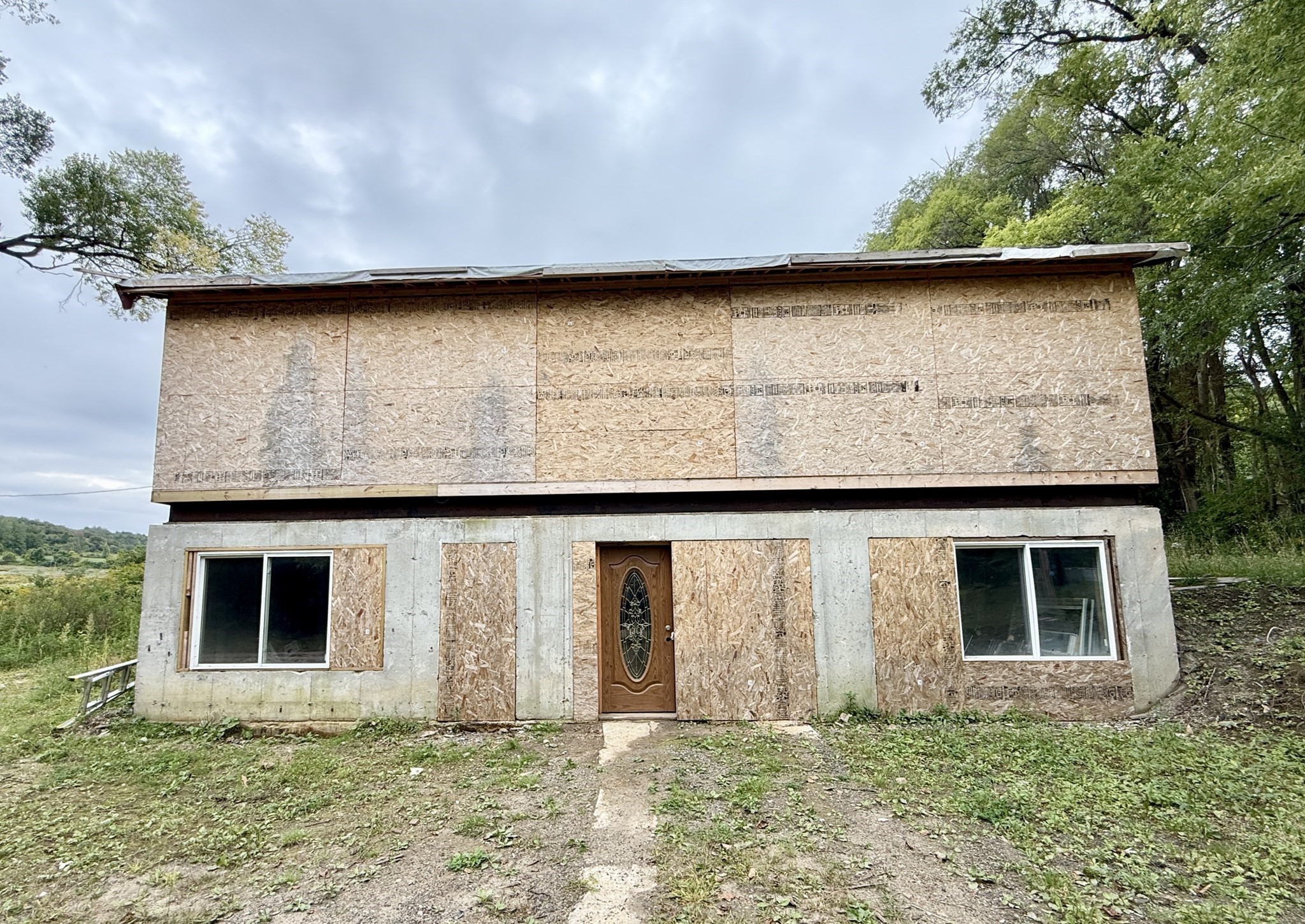 100 Bucklin Rd Property Photo 1