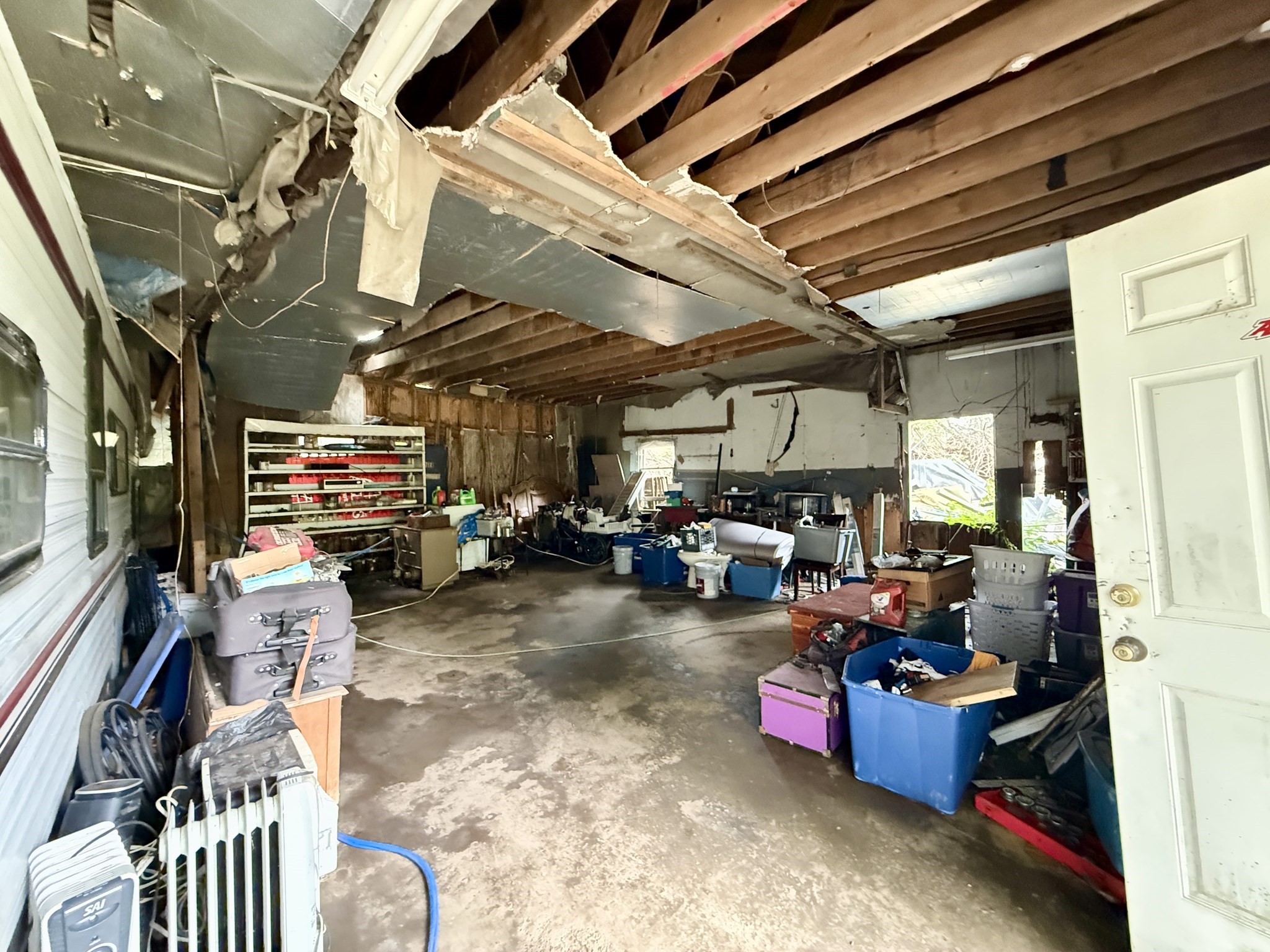 100 Bucklin Rd Property Photo 8