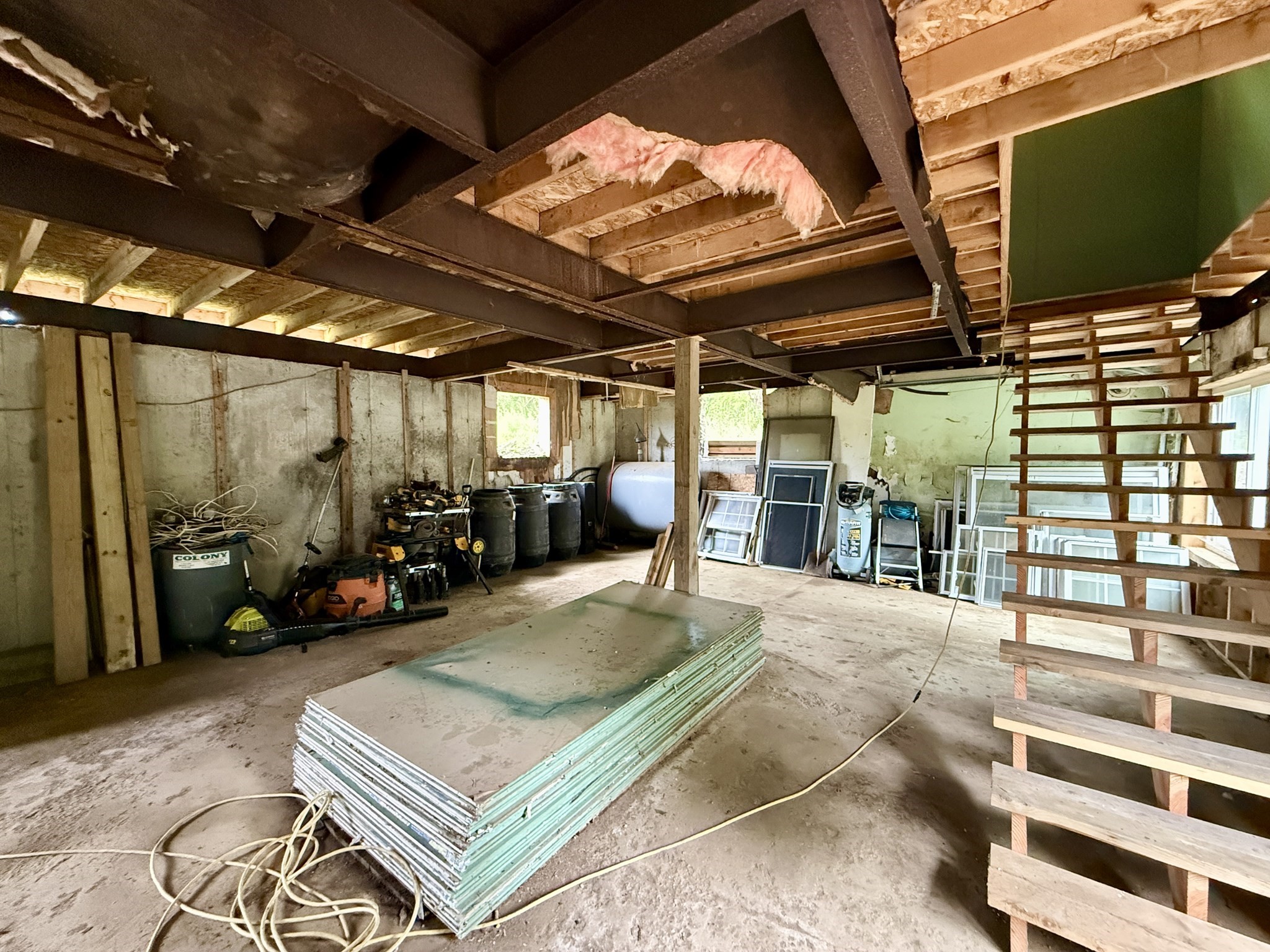 100 Bucklin Rd Property Photo 16