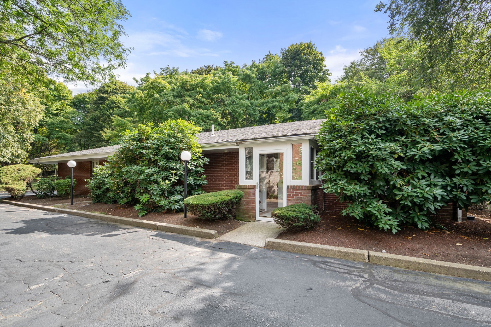 18 Chestnut Pl Property Photo 1