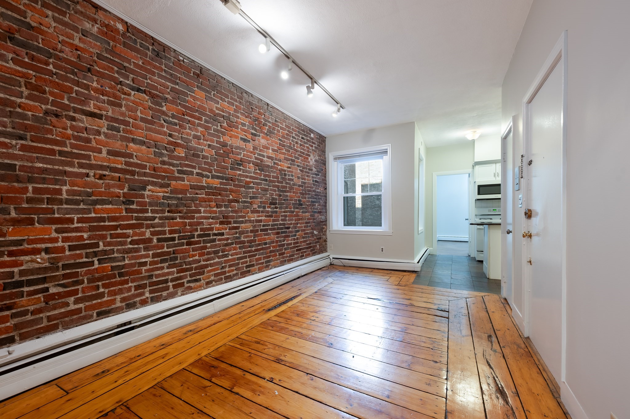 11 Revere St # 1 Property Photo 3
