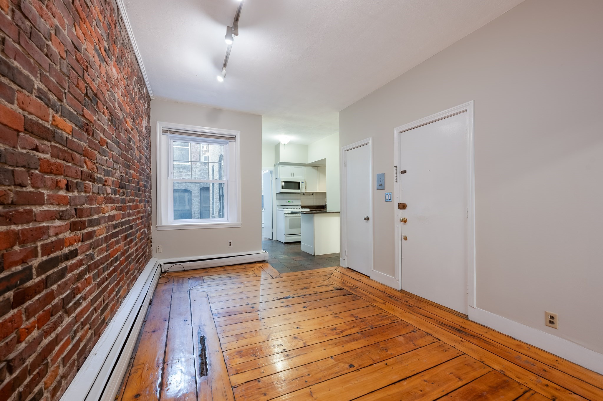 11 Revere St # 1 Property Photo 4