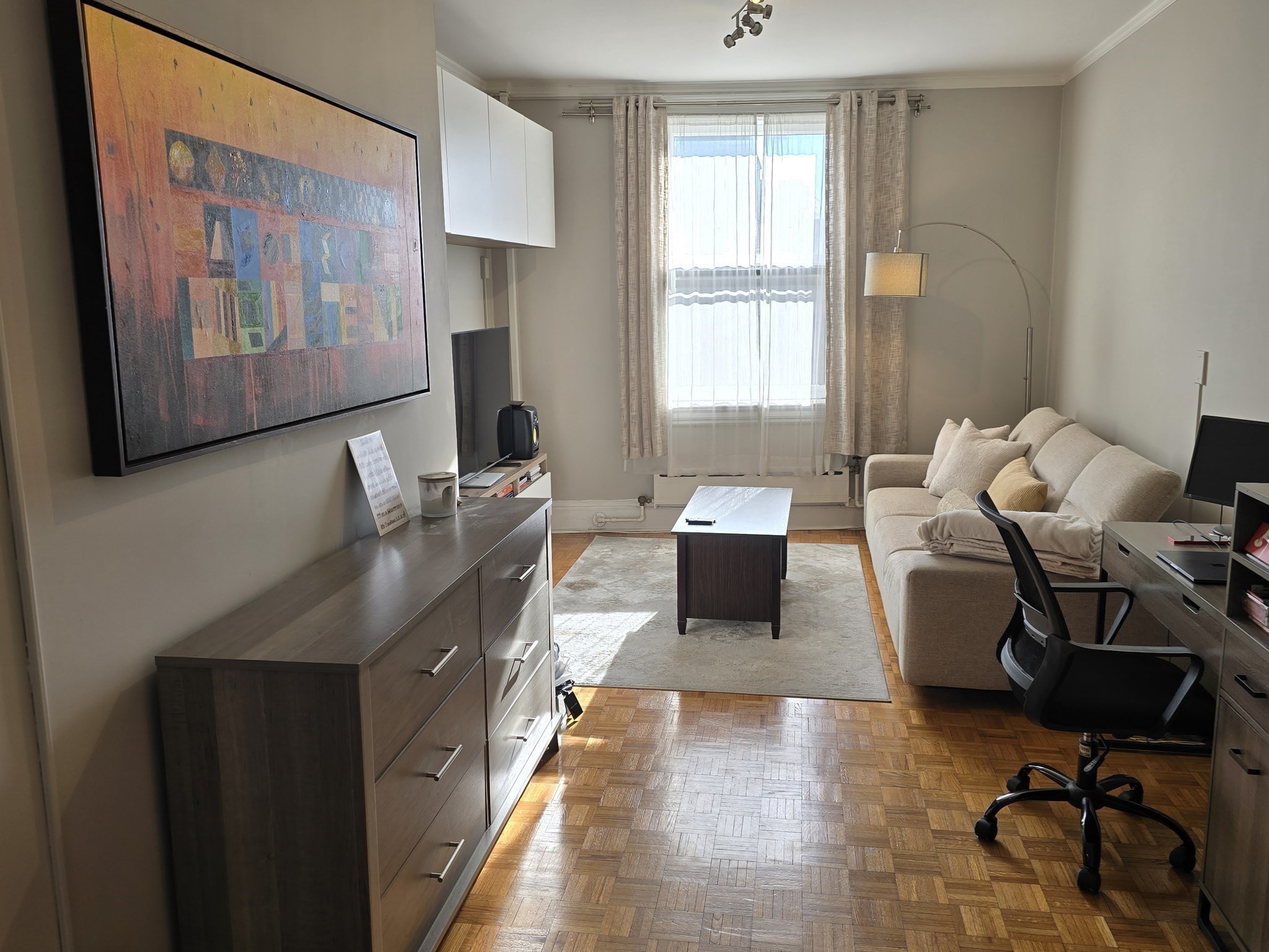 21 Beacon Street # 10 Property Photo 2