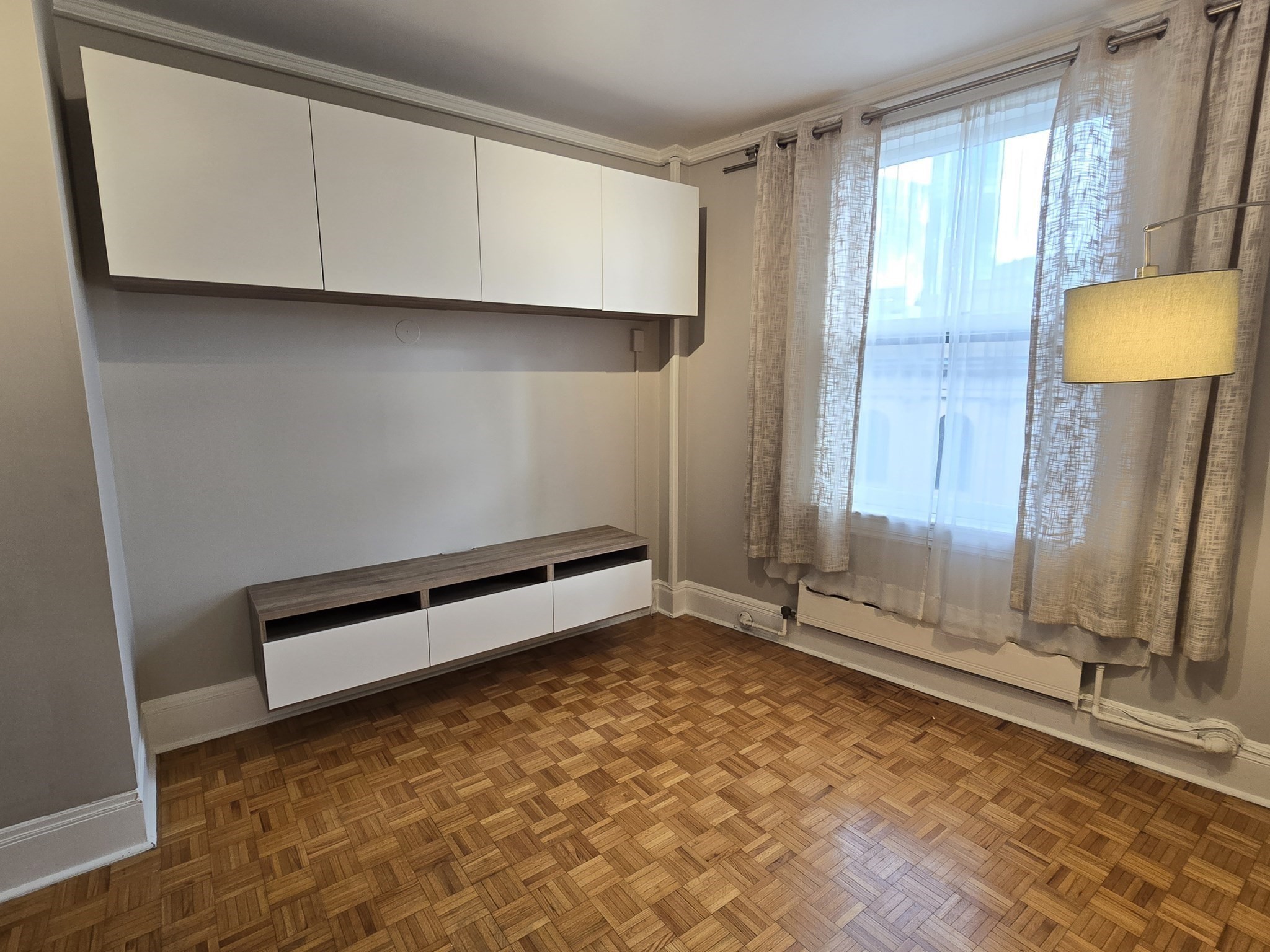 21 Beacon Street # 10 Property Photo 6