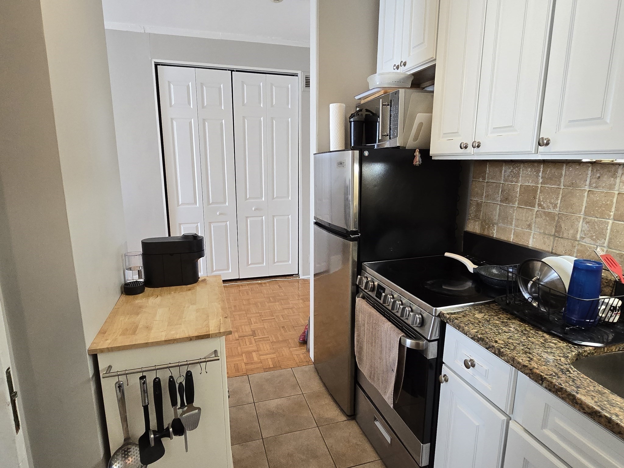 21 Beacon Street # 10 Property Photo 11