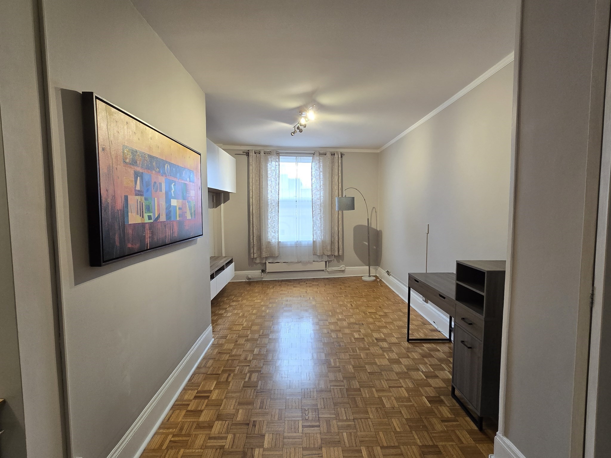 21 Beacon Street # 10 Property Photo 22