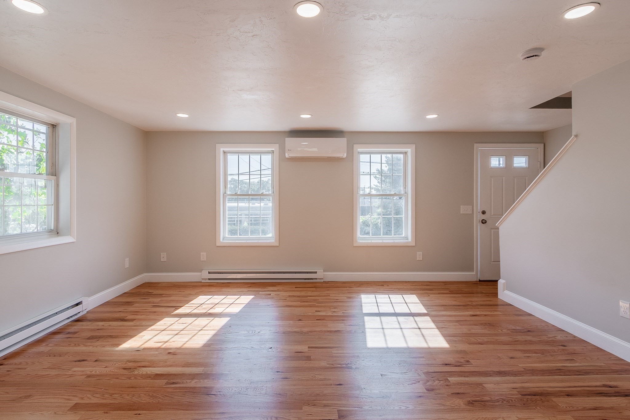 32b Boylston Street Property Photo 5