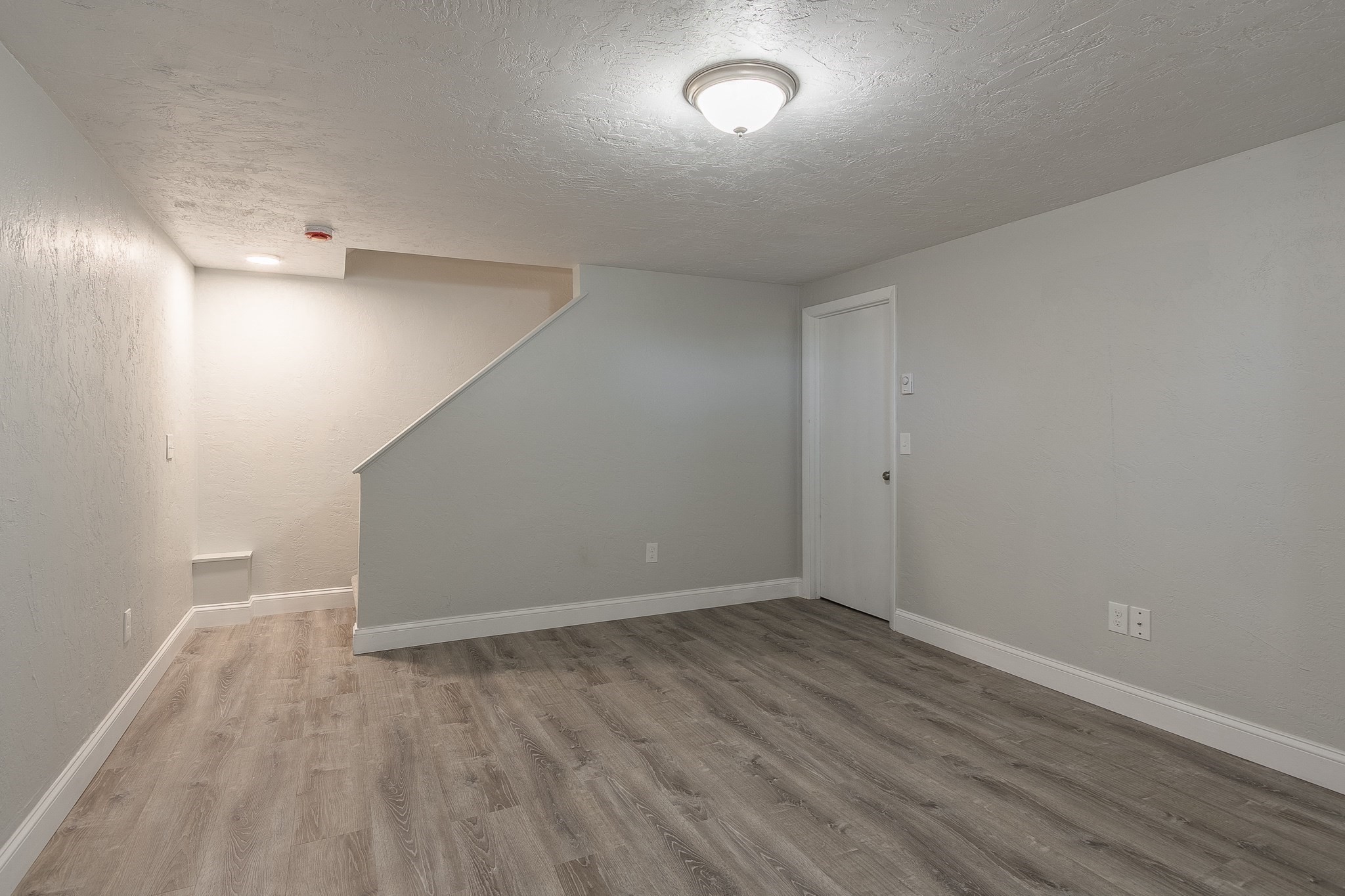 32b Boylston Street Property Photo 22