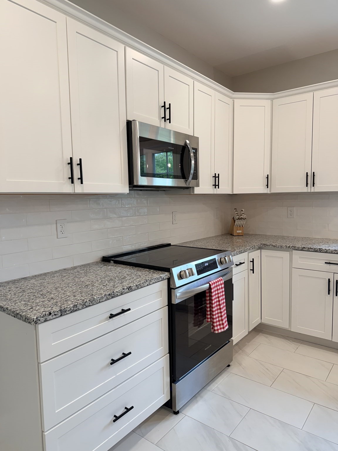 12 Woodruff Rd Property Photo 6