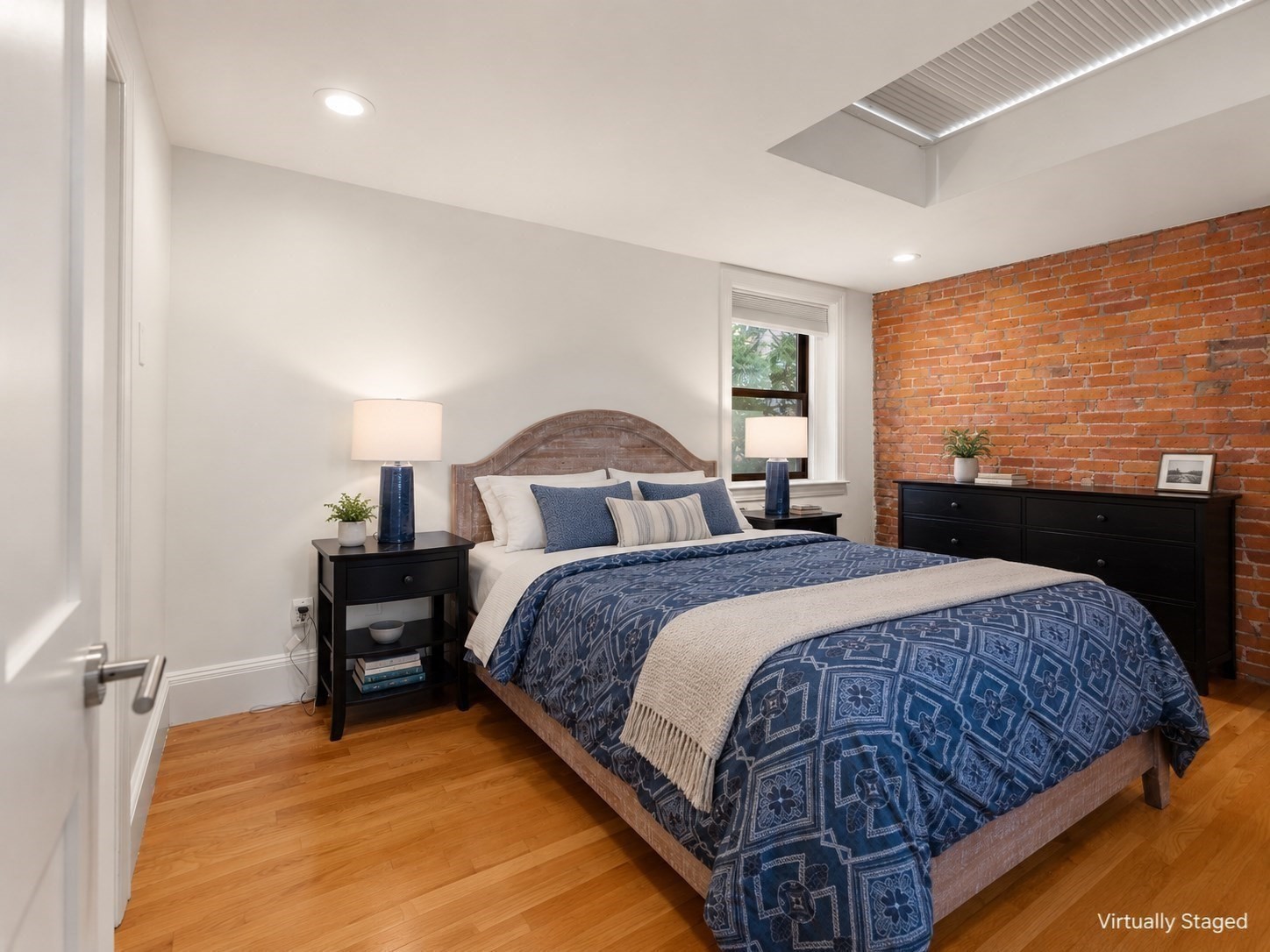 45 Saint Botolph Street # 204 Property Photo 17