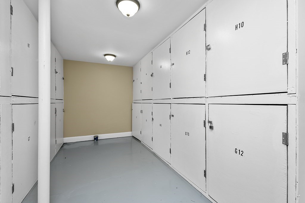 219 Rock St # G2 Property Photo 11