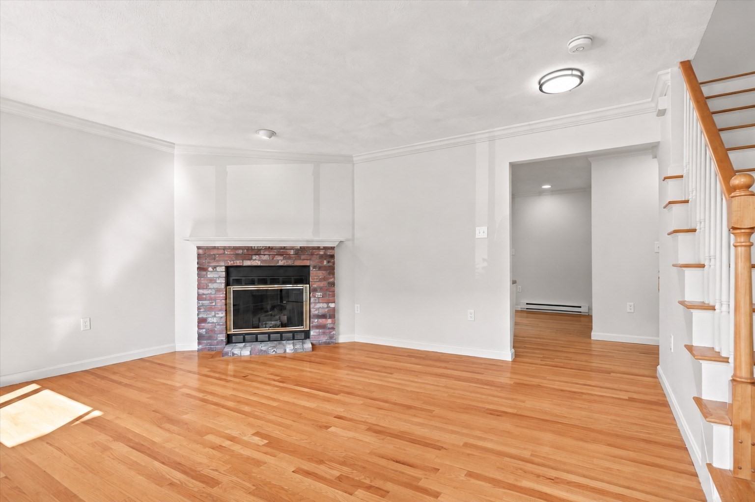 4 Erick Road # 102 Property Photo 3