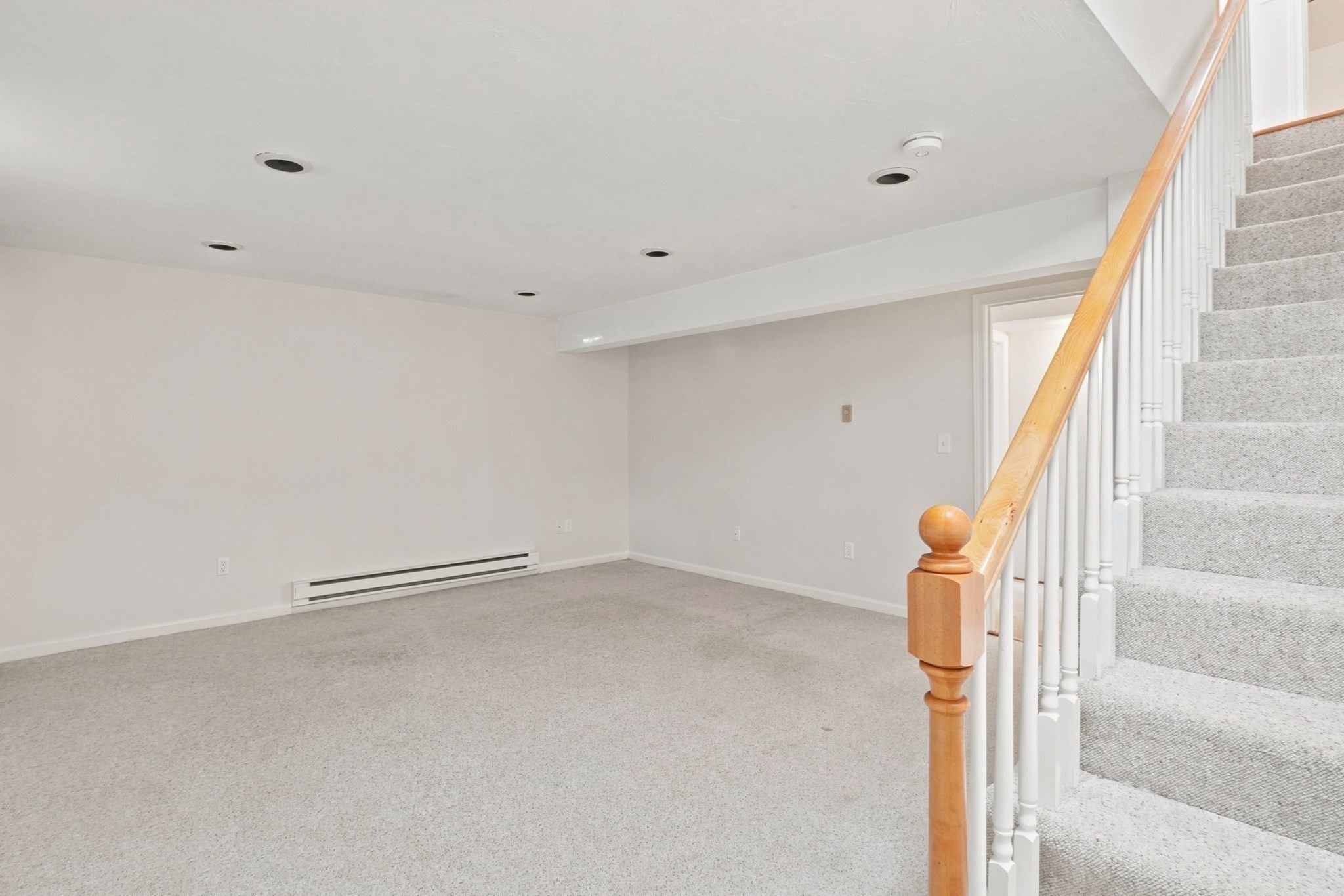 4 Erick Road # 102 Property Photo 10