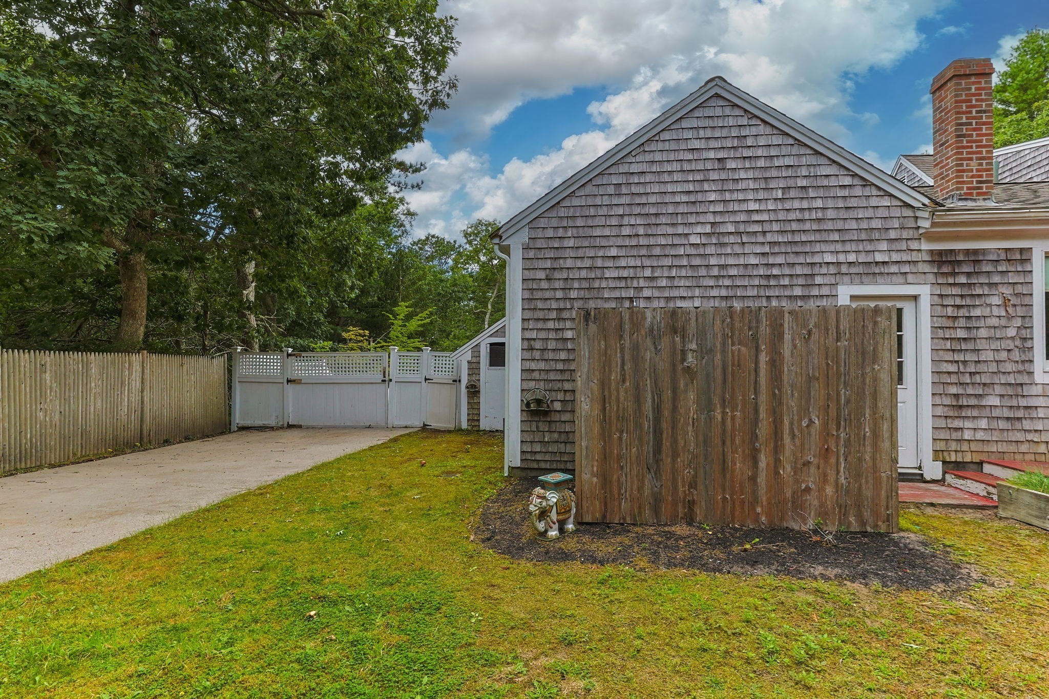9 Wesquansett Rd Property Photo 7