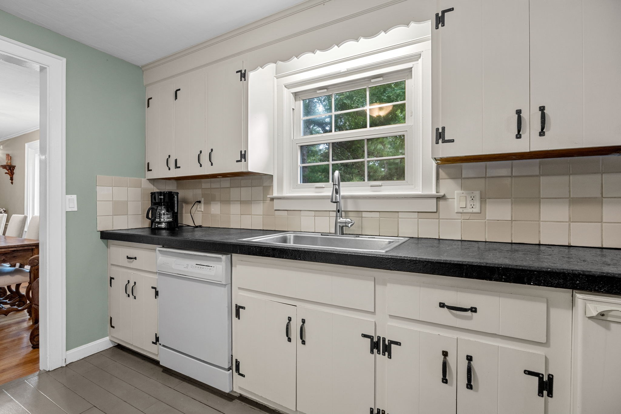 9 Wesquansett Rd Property Photo 11