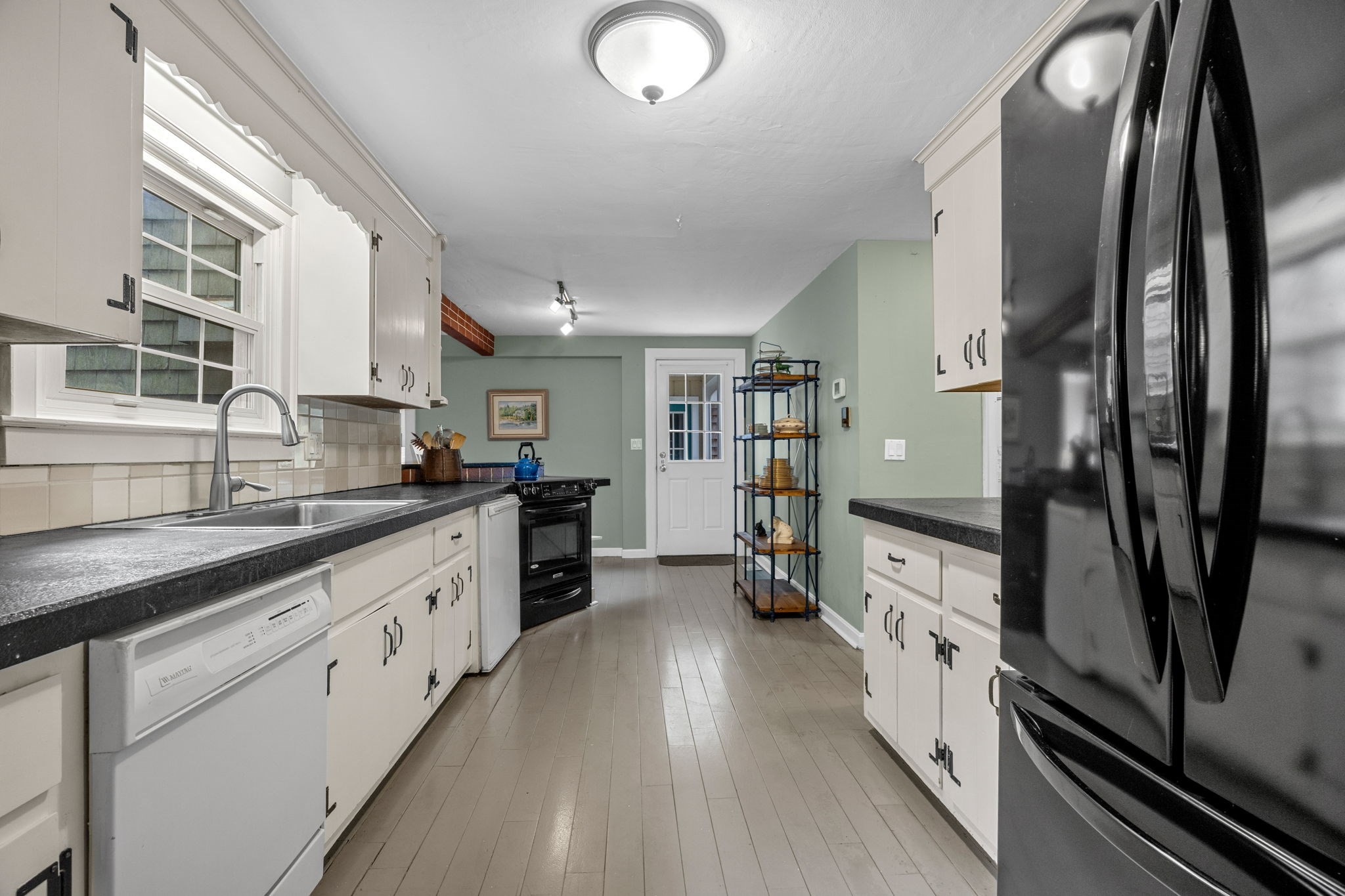 9 Wesquansett Rd Property Photo 12