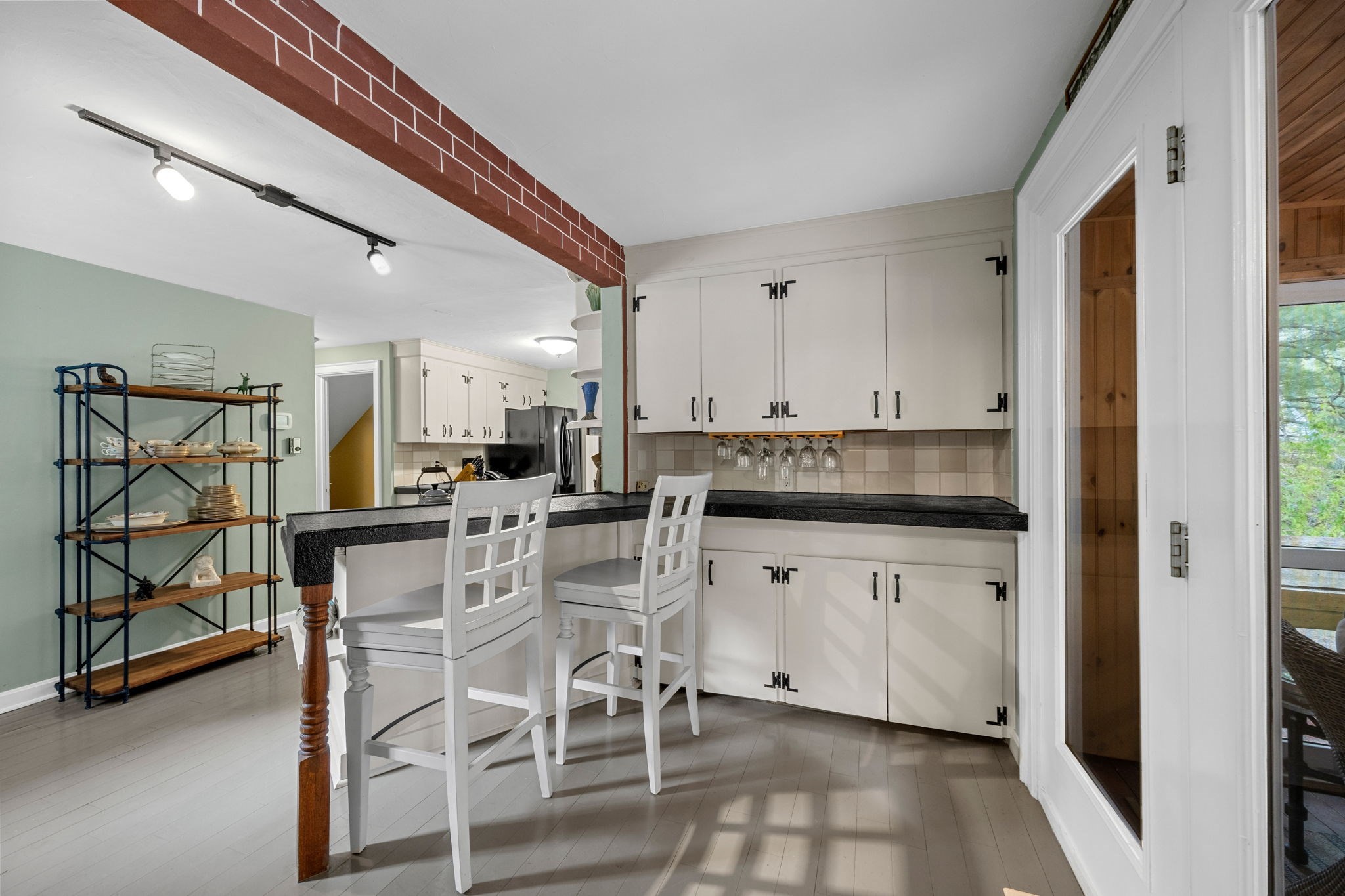 9 Wesquansett Rd Property Photo 14