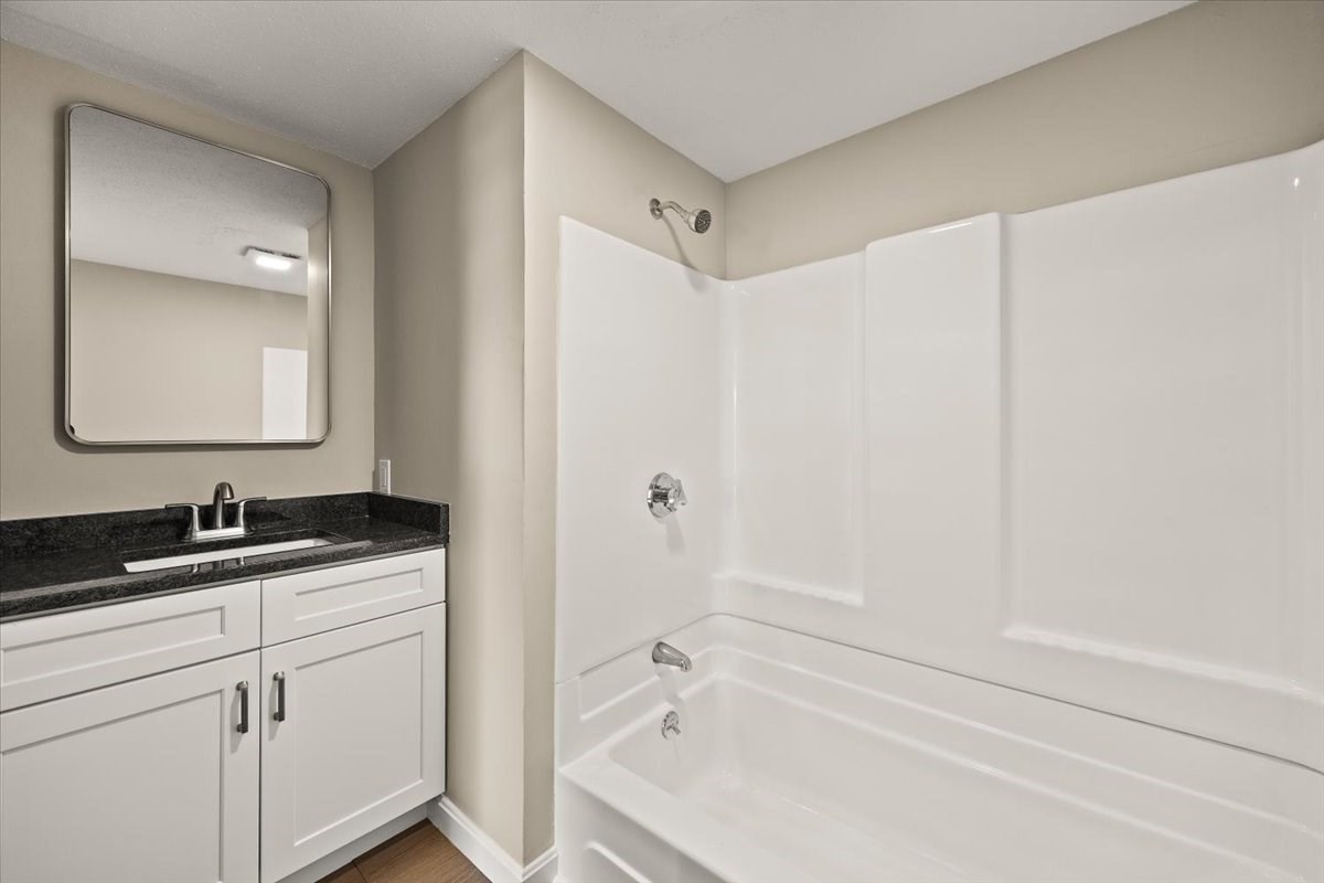 7 Maxwell Street # 7 Property Photo 14