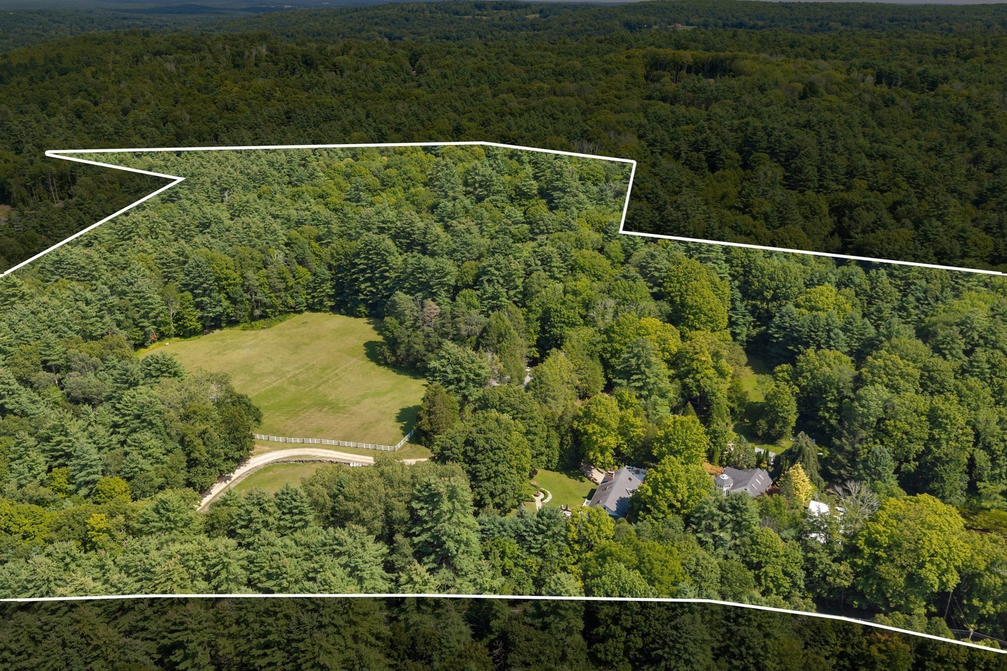 87 E Brimfield Holland Property Photo 1