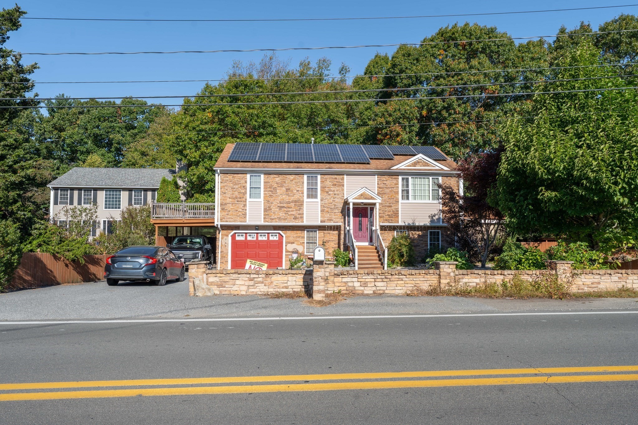 769 New Plainville Rd Property Photo 1