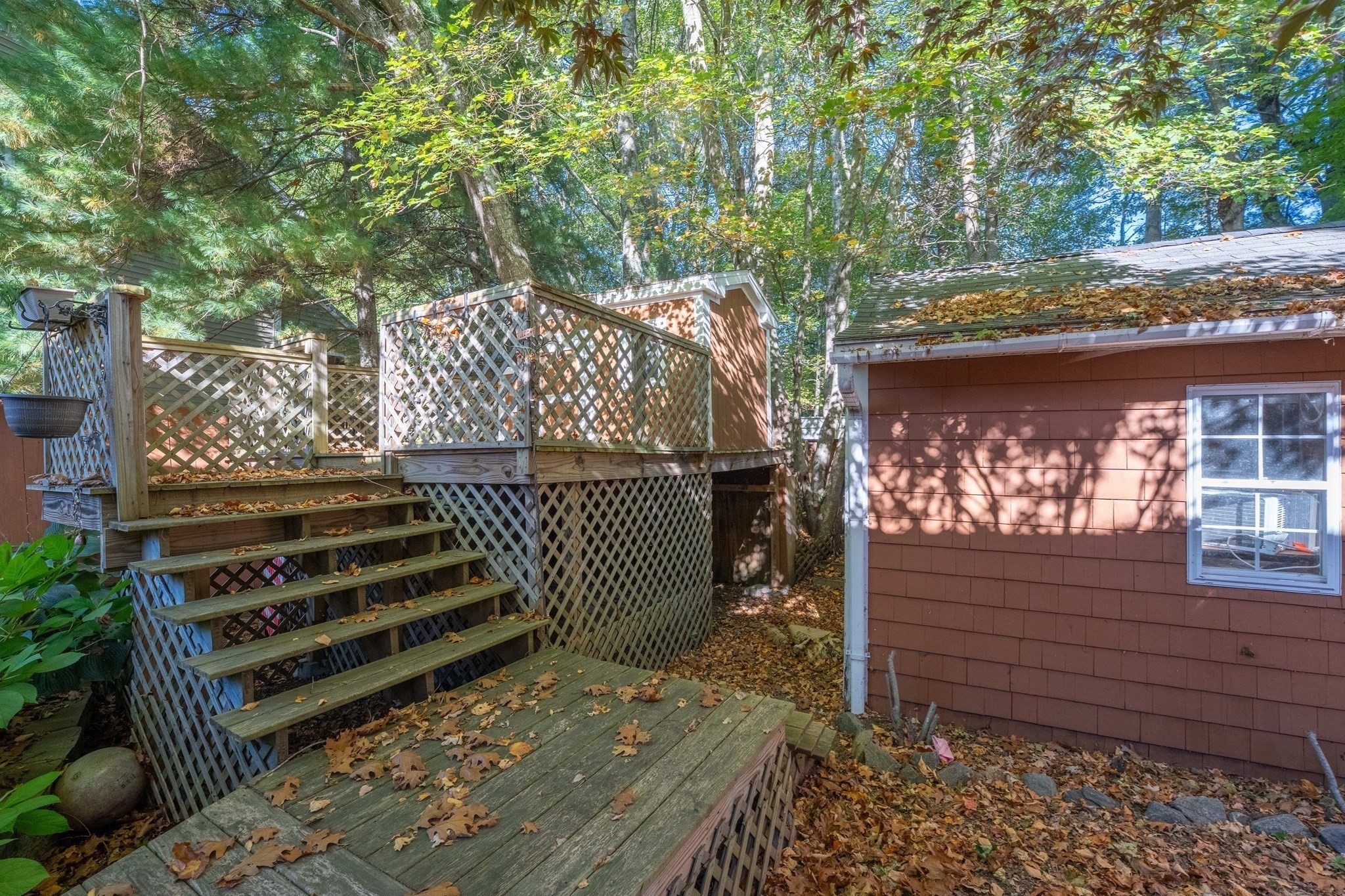 769 New Plainville Rd Property Photo 12