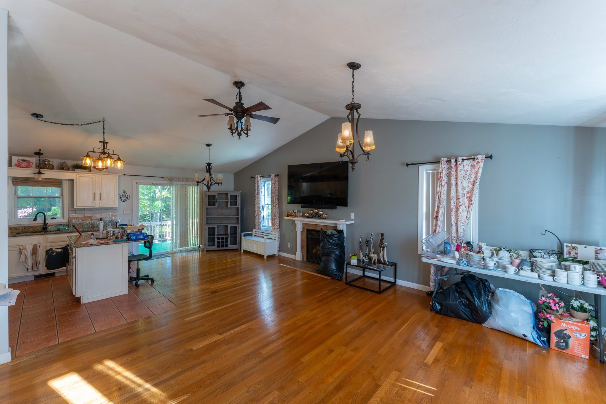 769 New Plainville Rd Property Photo 32