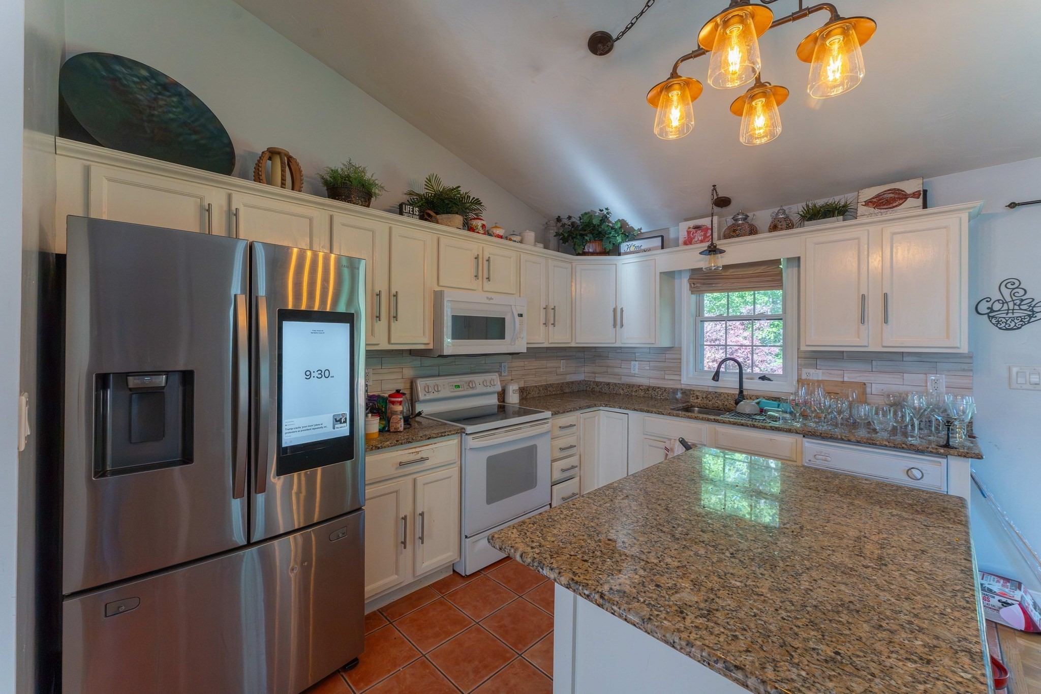 769 New Plainville Rd Property Photo 33