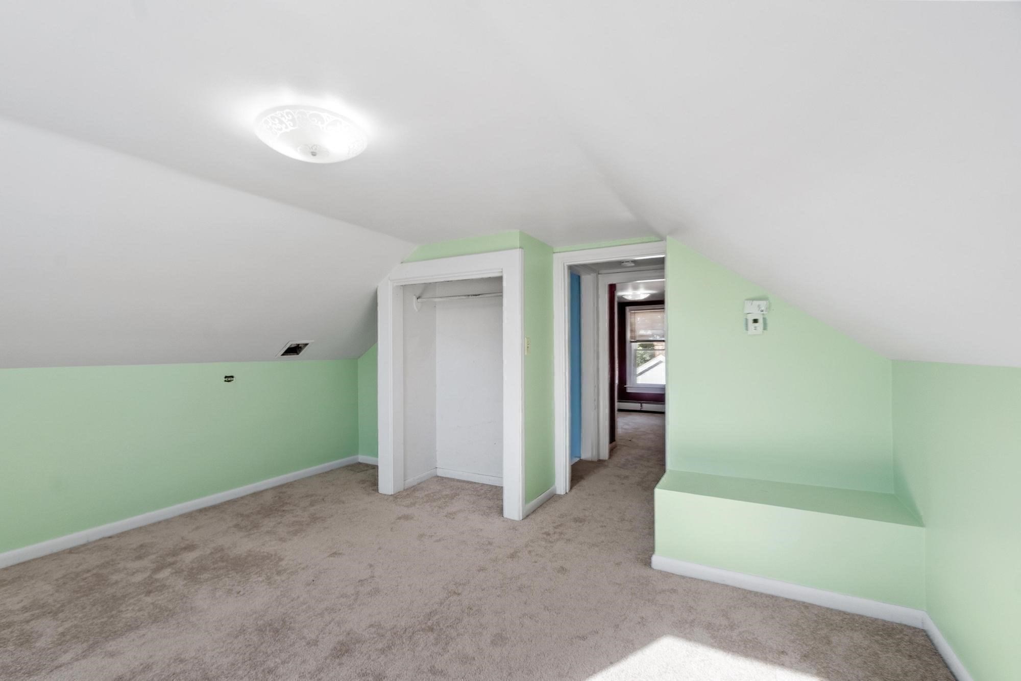 368 Litchfield St Property Photo 34